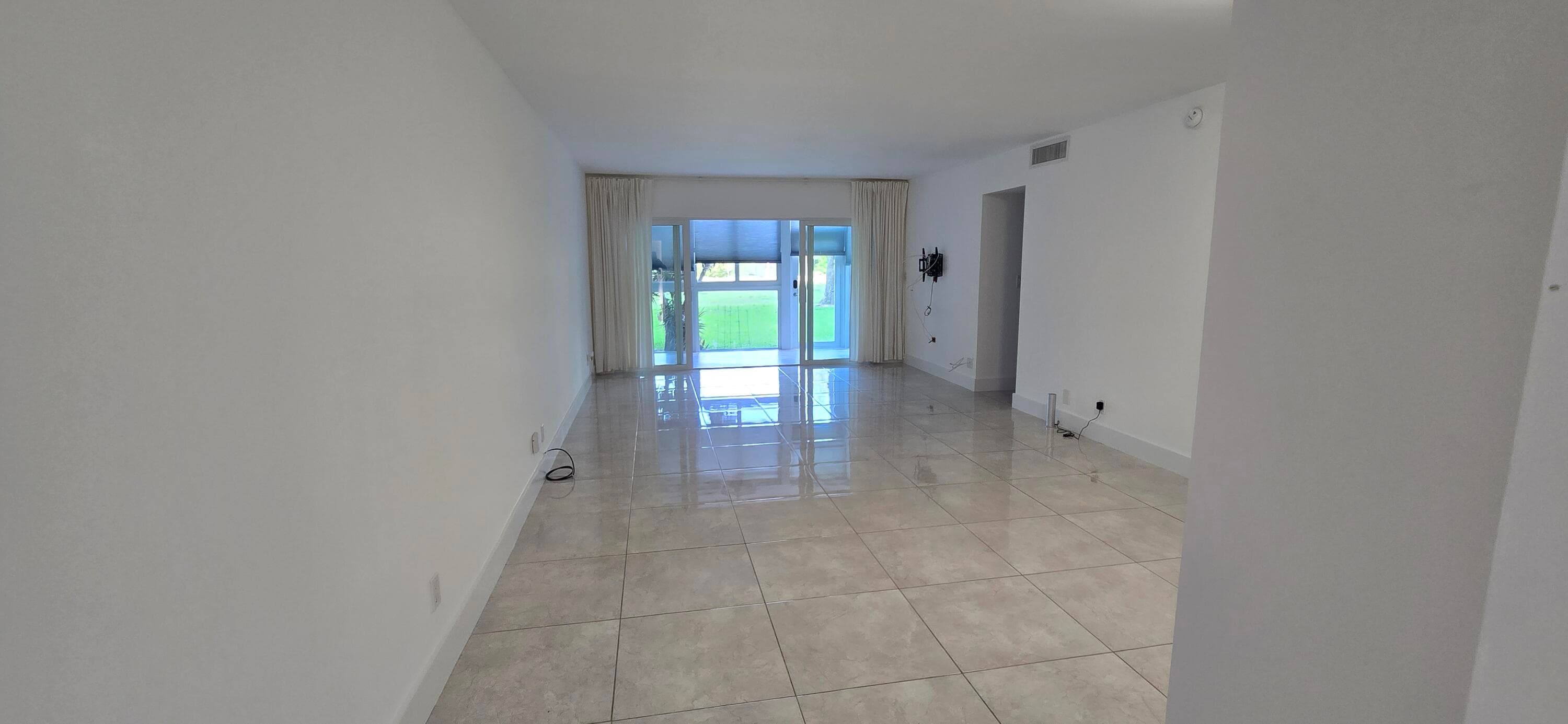 3300 N Palm Aire Drive 109, Pompano Beach, FL 33069 — photo 5 of 28