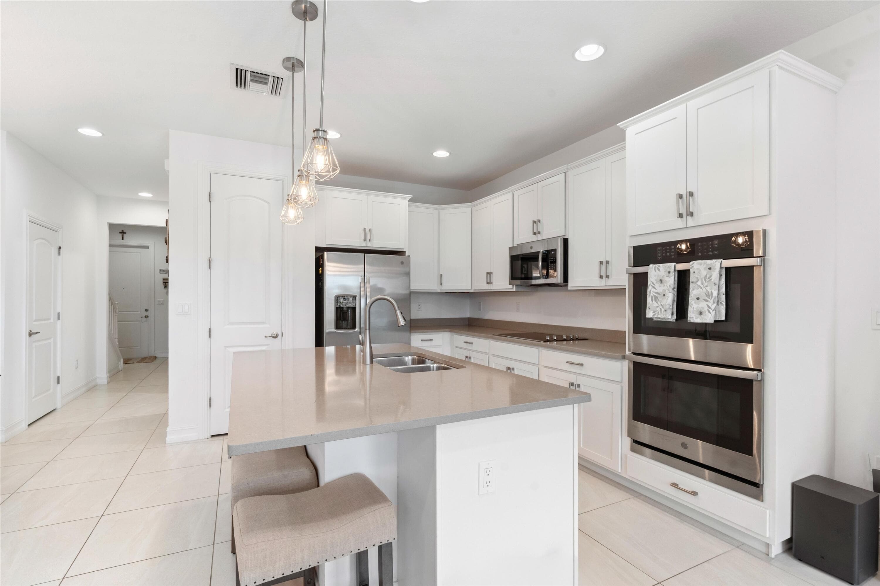 10000 Brickhill Drive 78, Boca Raton, FL 33428 — photo 2 of 39