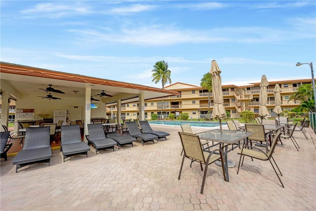 5300 Washington Street 108d, Hollywood, FL 33021 — photo 25 of 34