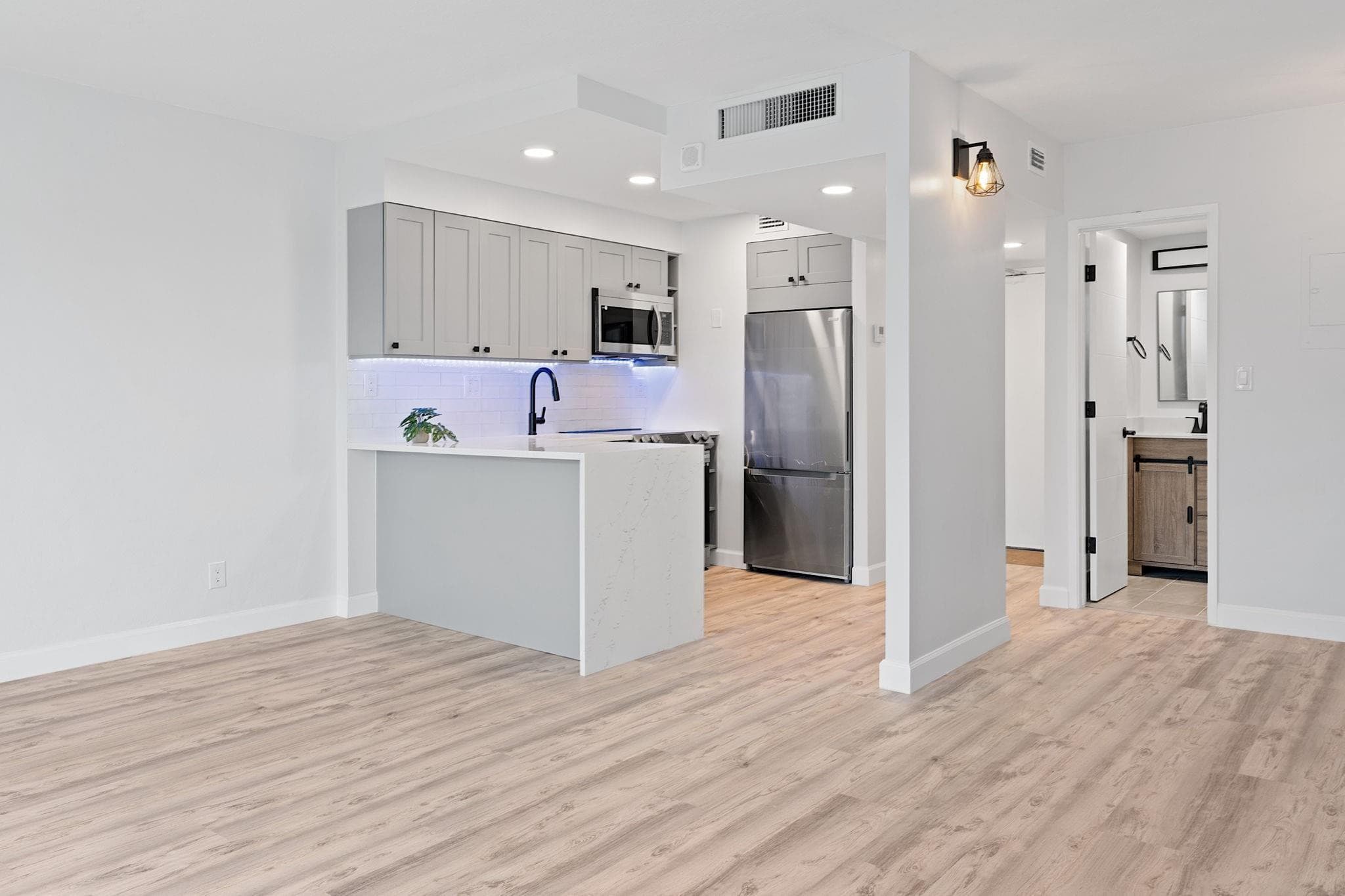 2900 NE 30th Street 5d, Fort Lauderdale, FL 33306 — photo 3 of 38