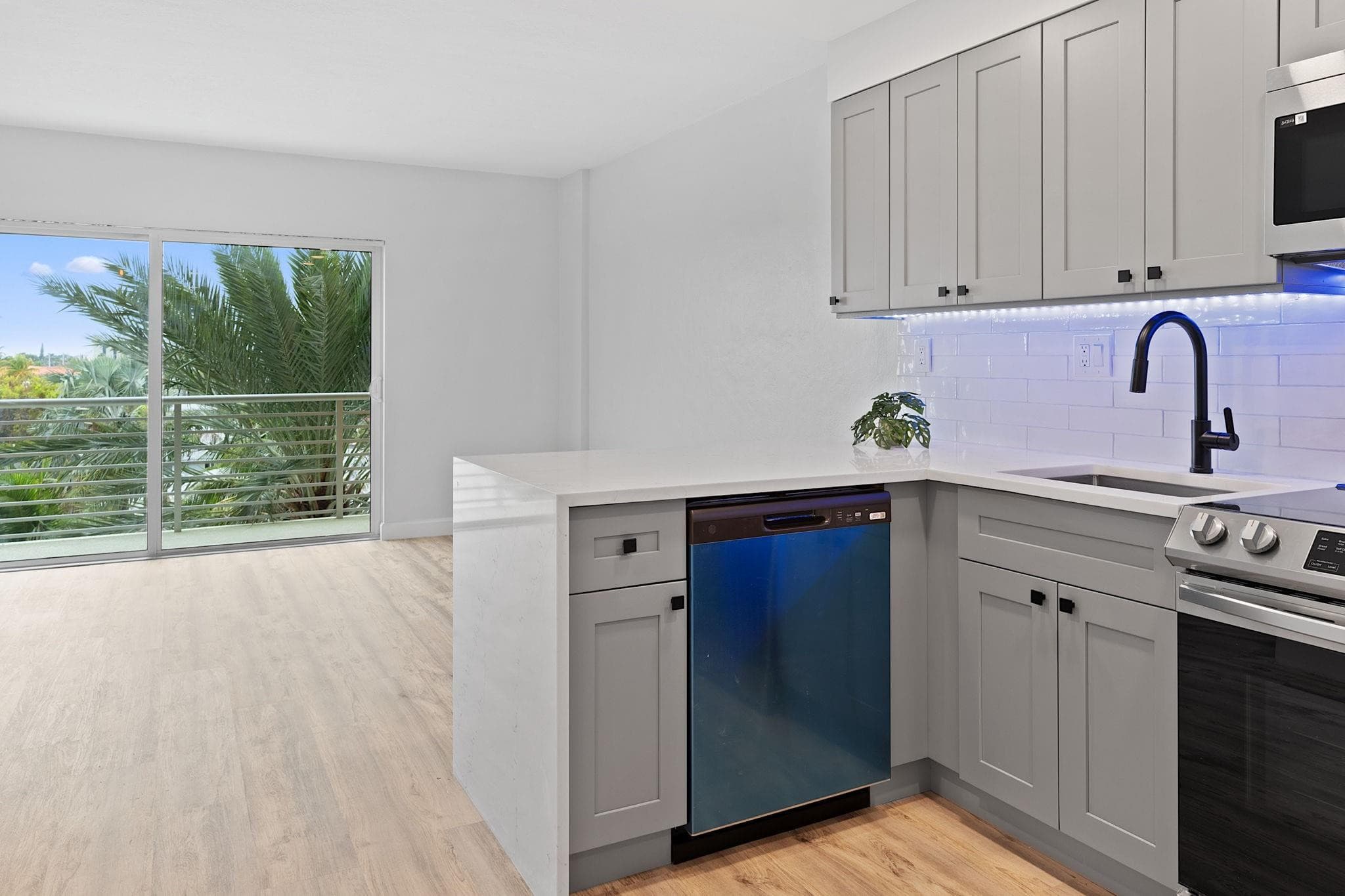 2900 NE 30th Street 5d, Fort Lauderdale, FL 33306 — photo 11 of 38