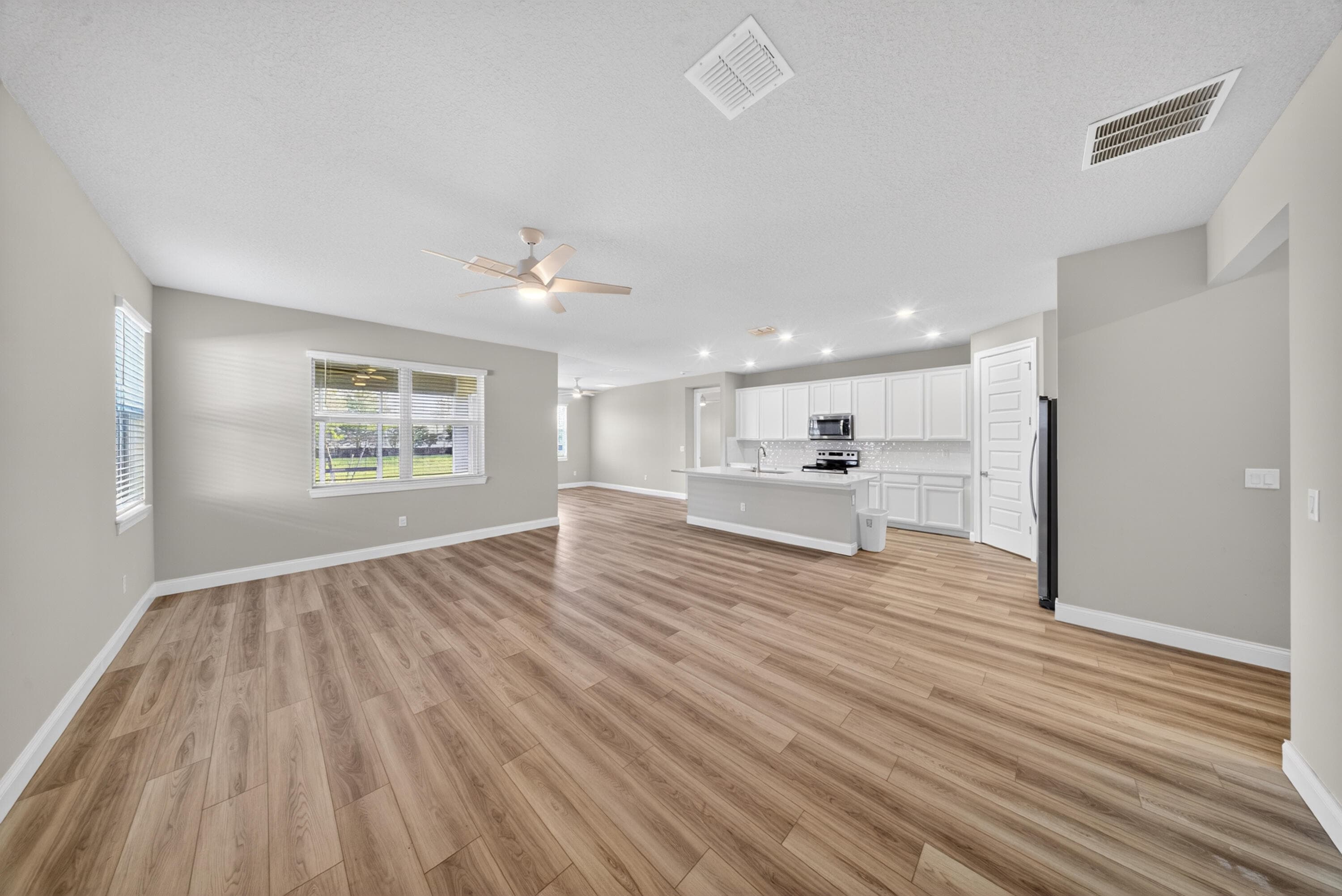 6632 NW Cloverdale Avenue, Port St. Lucie, FL 34987 — photo 7 of 35