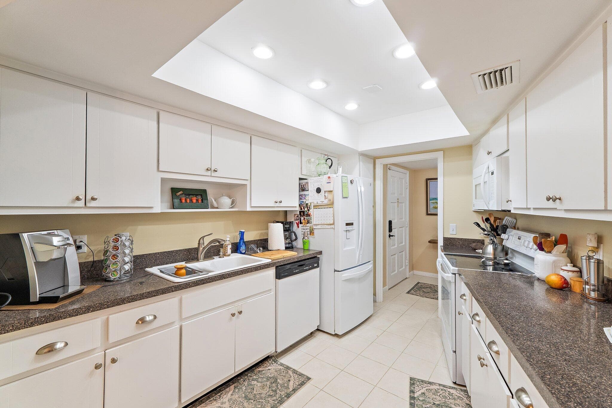 11811 Ave Of The Pga, West Palm Beach, FL 33418 — photo 3 of 19