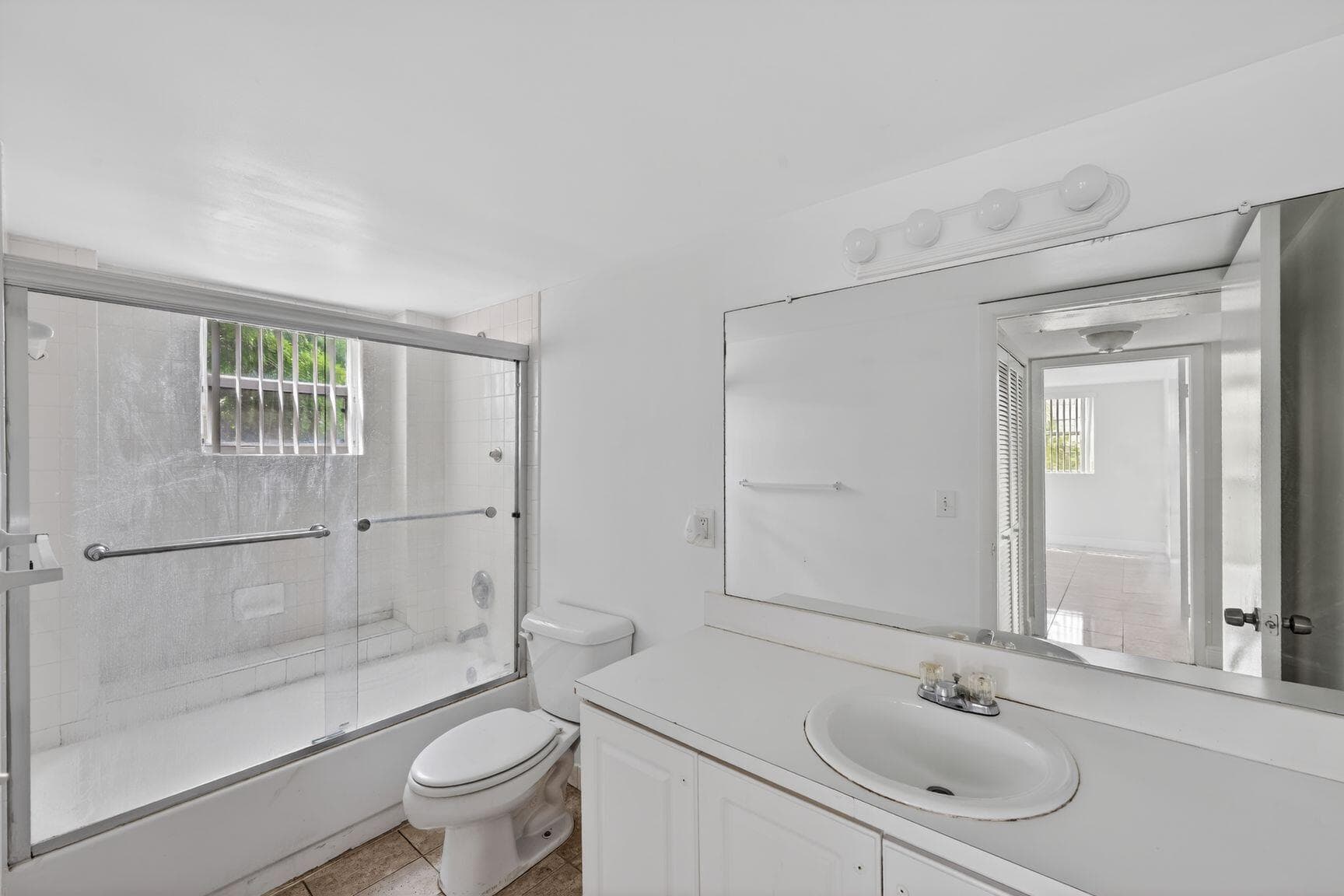 8363 Lake Drive 308, Doral, FL 33166 — photo 11 of 11