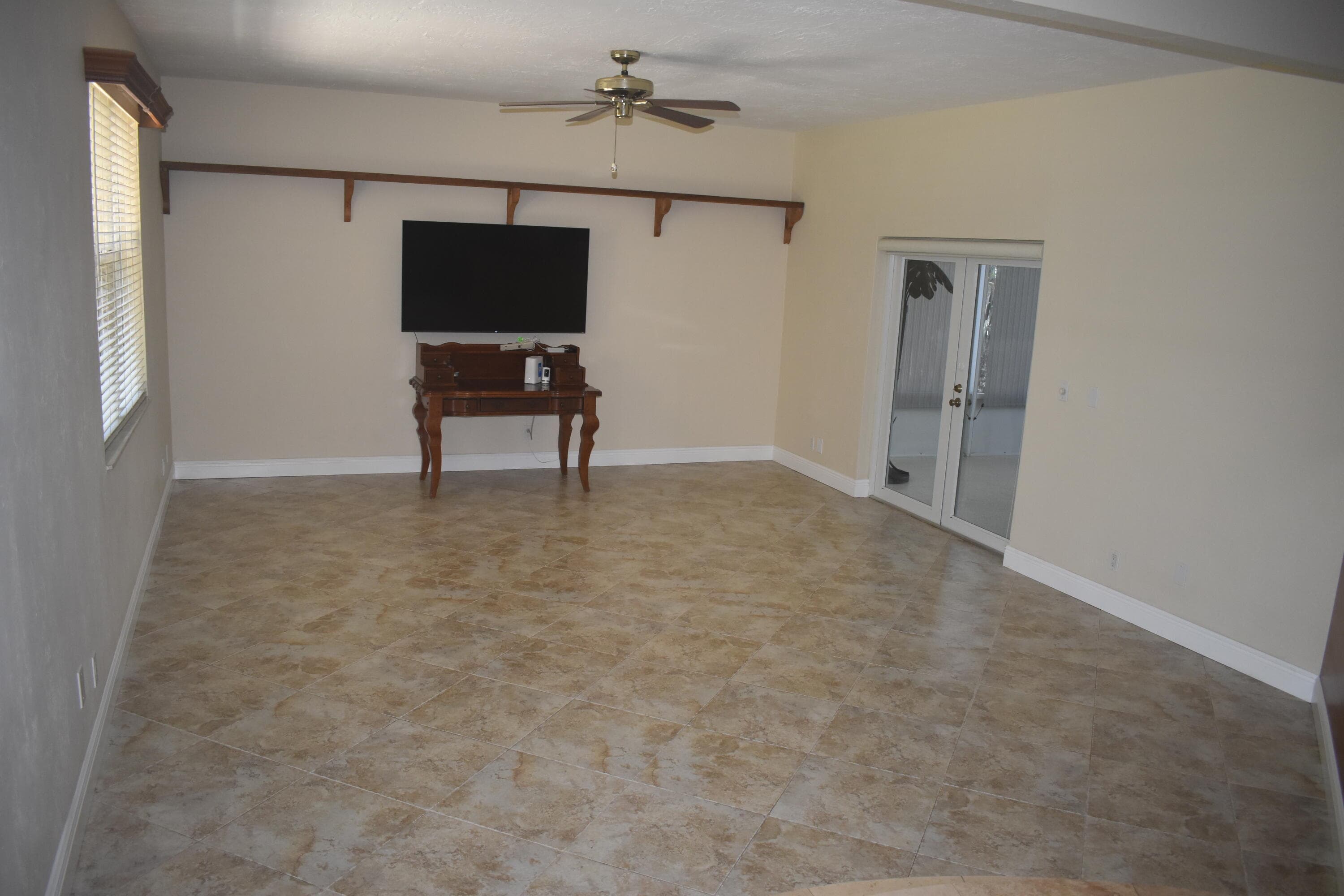 5345 Palm Way, Lake Worth, FL 33463 — photo 8 of 72