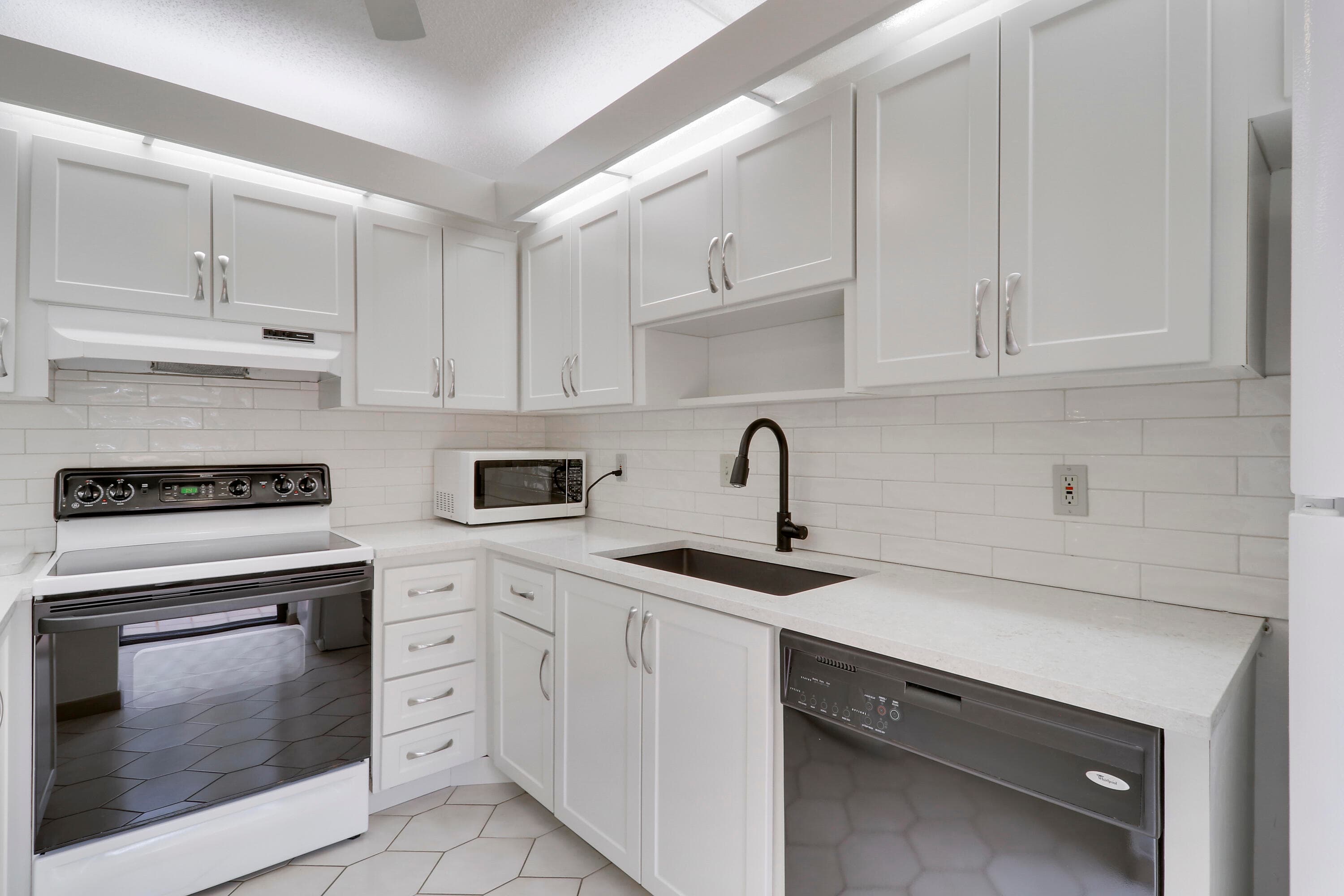 825 Center Street 49c, Jupiter, FL 33458 — photo 24 of 62