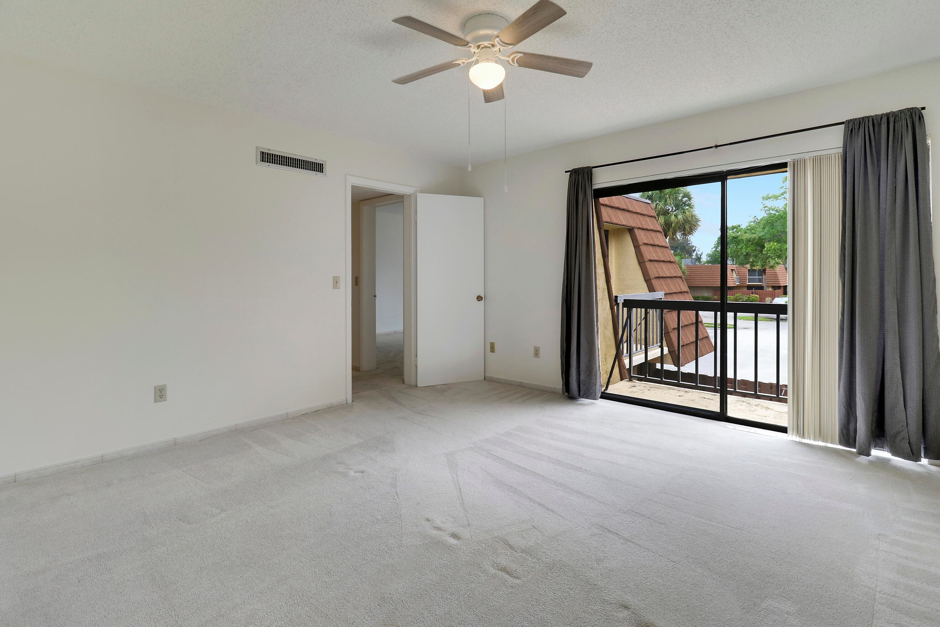825 Center Street 49c, Jupiter, FL 33458 — photo 33 of 62