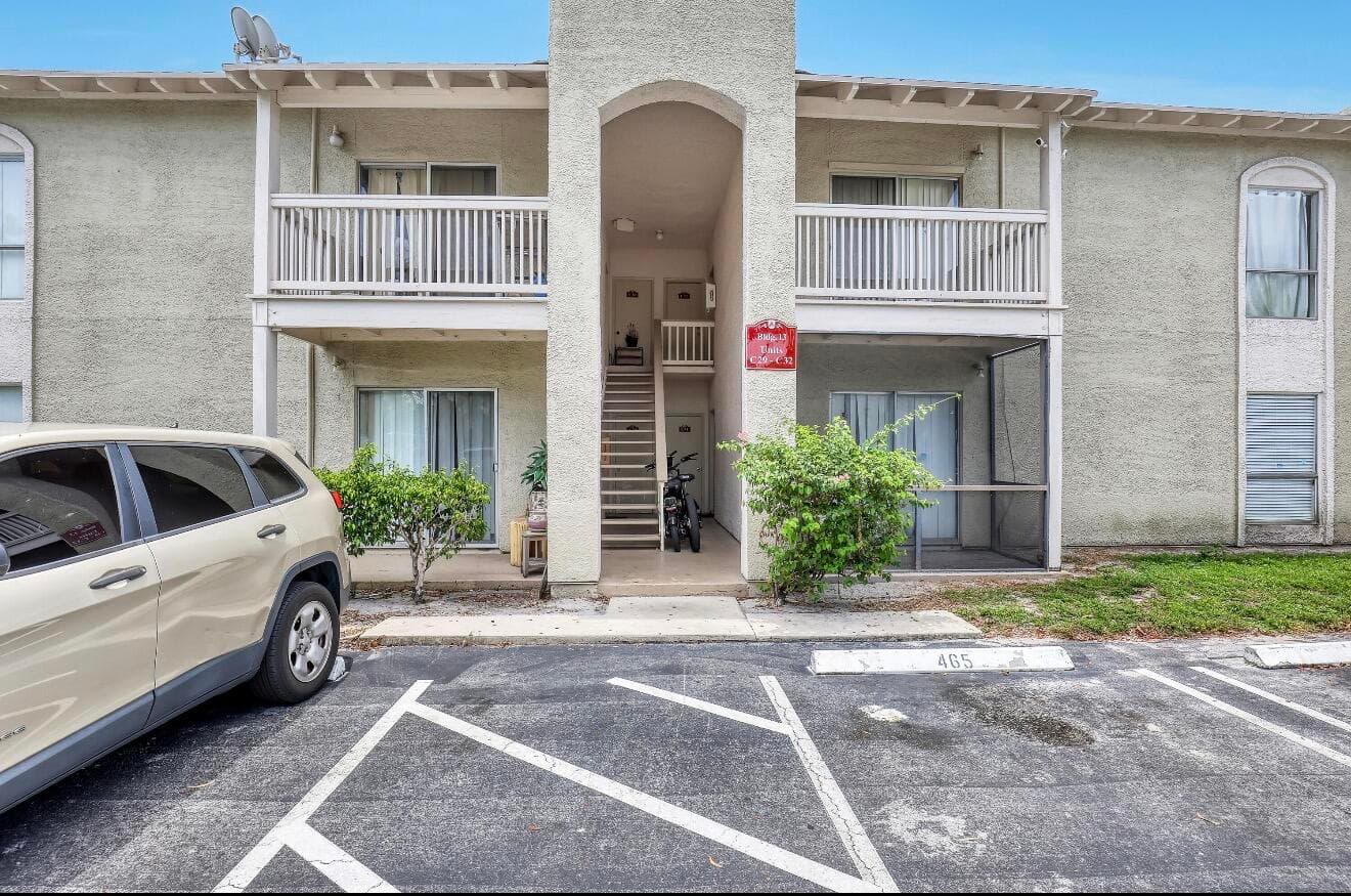 1500 N Congress Avenue C30, West Palm Beach, FL 33401 — photo 1 of 23