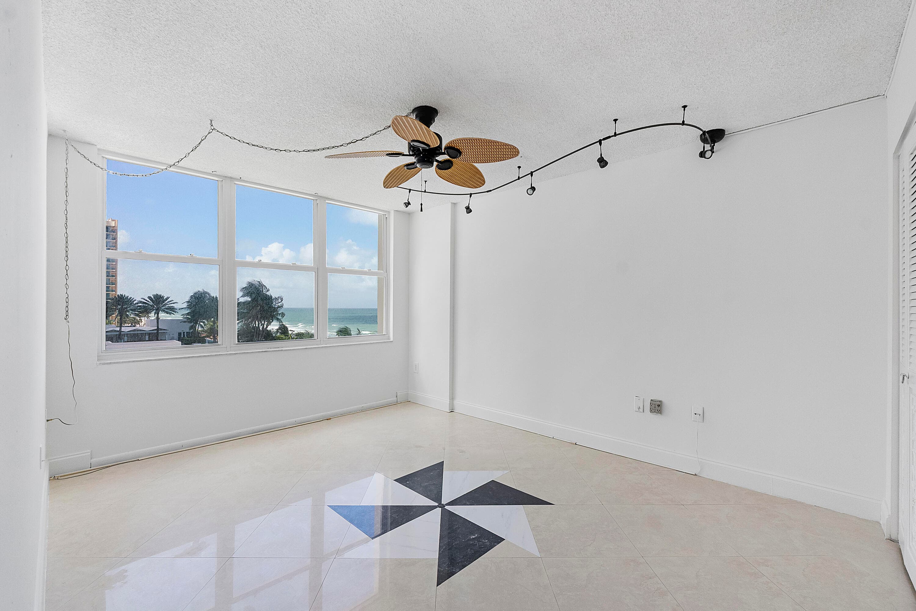 2751 S Ocean Drive 602s, Hollywood, FL 33019 — photo 15 of 50