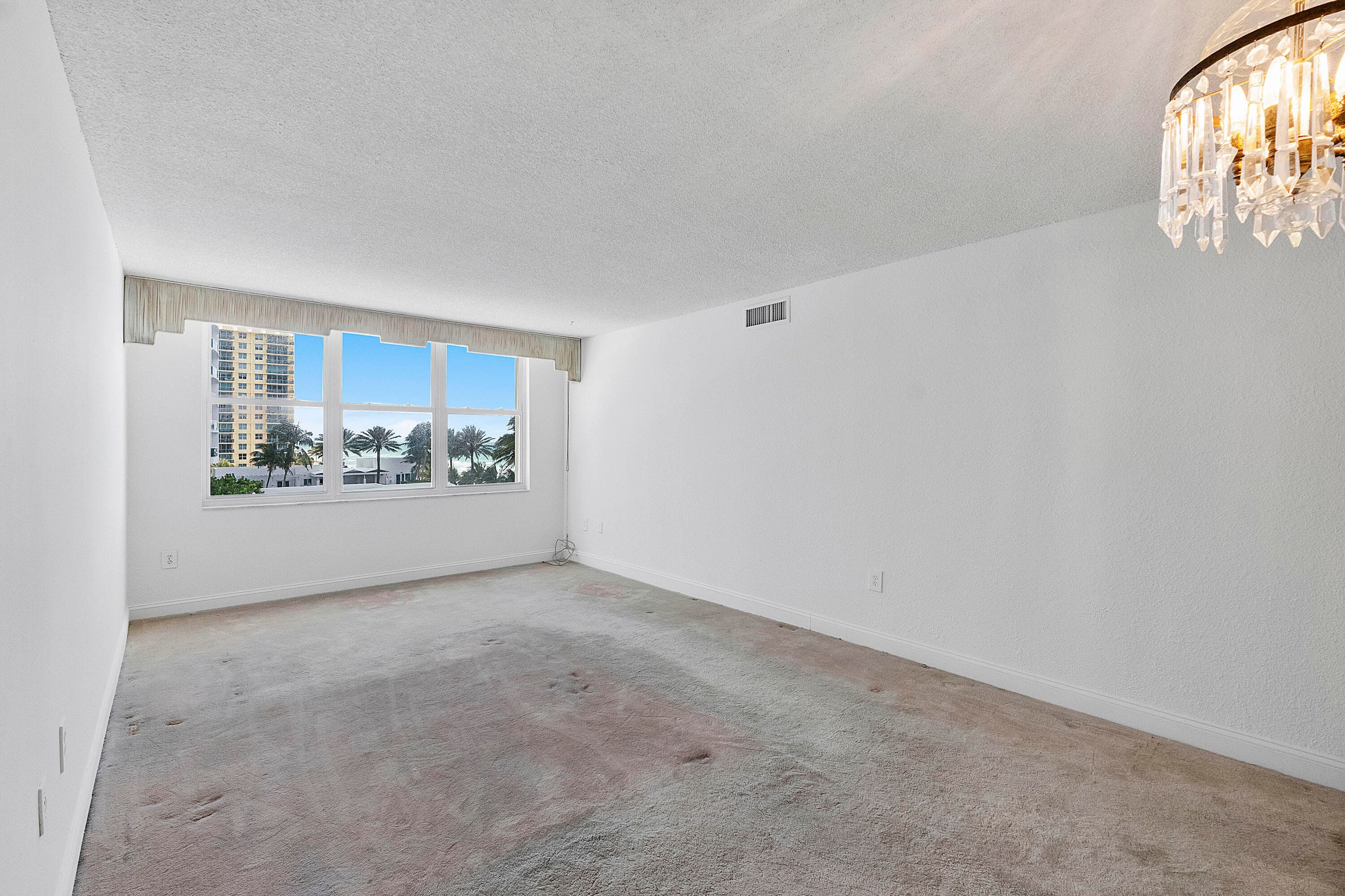 2751 S Ocean Drive 602s, Hollywood, FL 33019 — photo 11 of 50