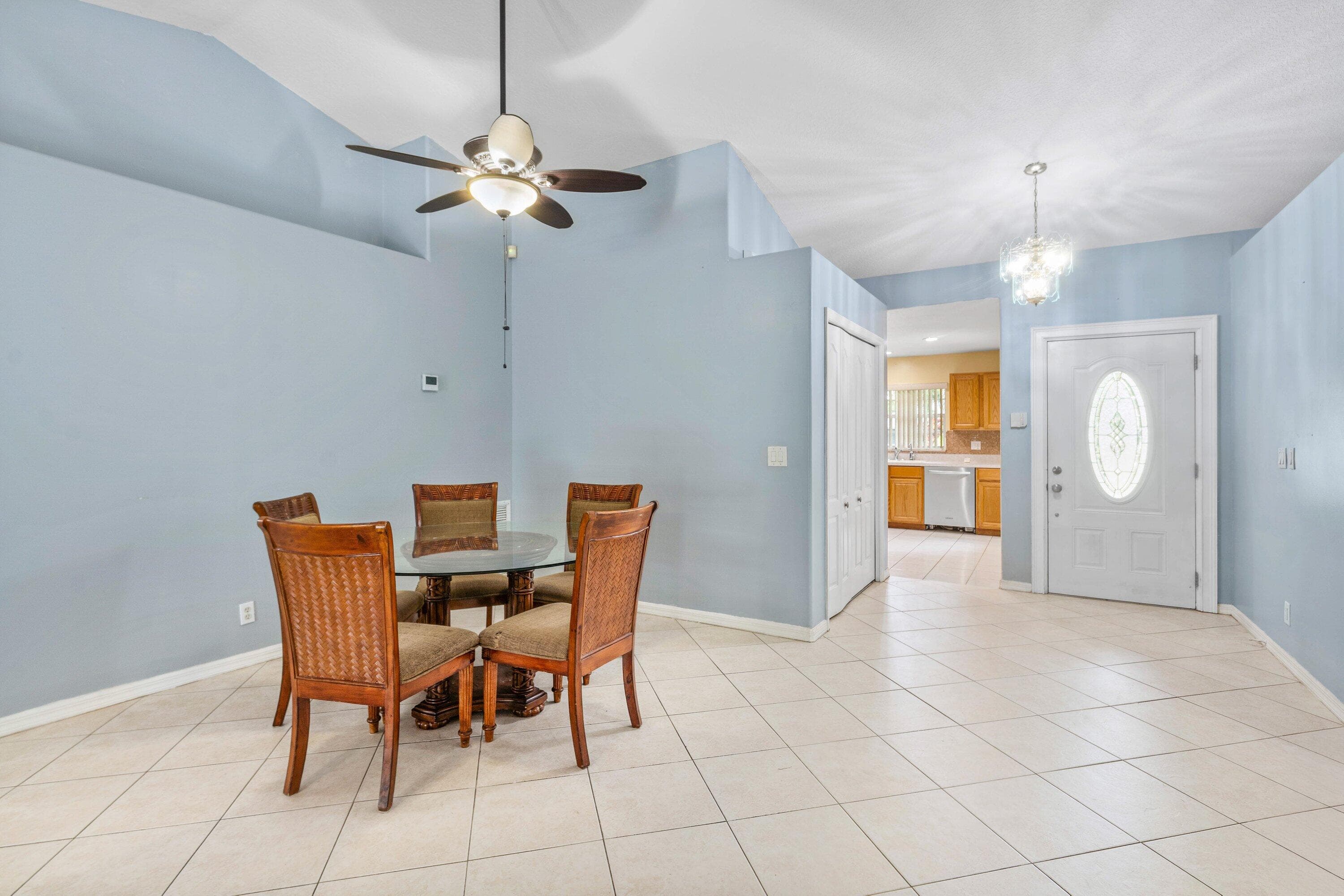 15592 99th Street N, West Palm Beach, FL 33412 — photo 6 of 38