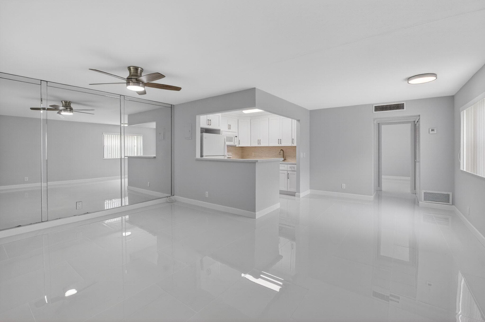 11 Brittany A, Delray Beach, FL 33446 — photo 7 of 95