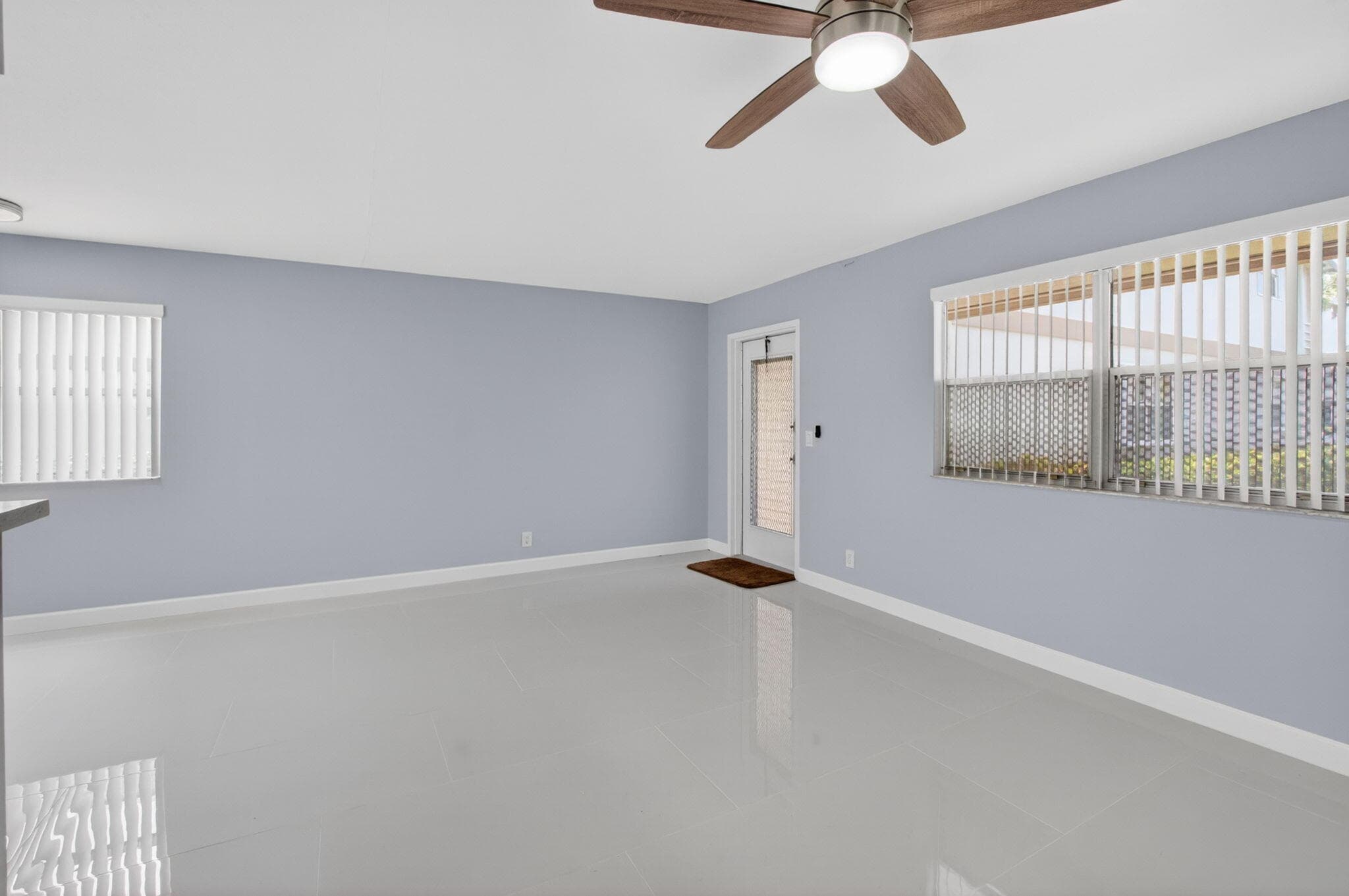 11 Brittany A, Delray Beach, FL 33446 — photo 10 of 95