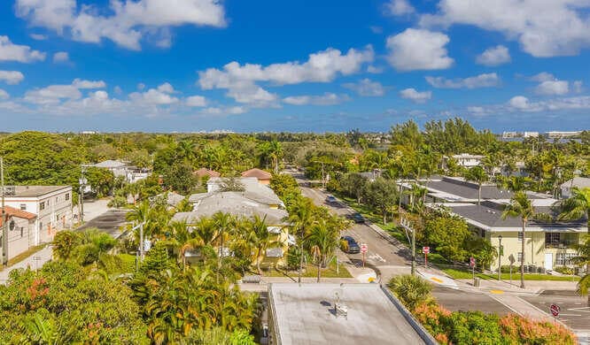 108 Lake Avenue 406, Lake Worth Beach, FL 33460 — photo 38 of 54