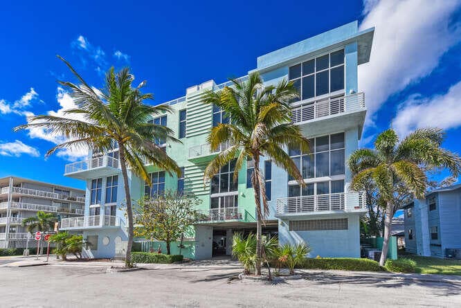 108 Lake Avenue 406, Lake Worth Beach, FL 33460 — photo 46 of 54