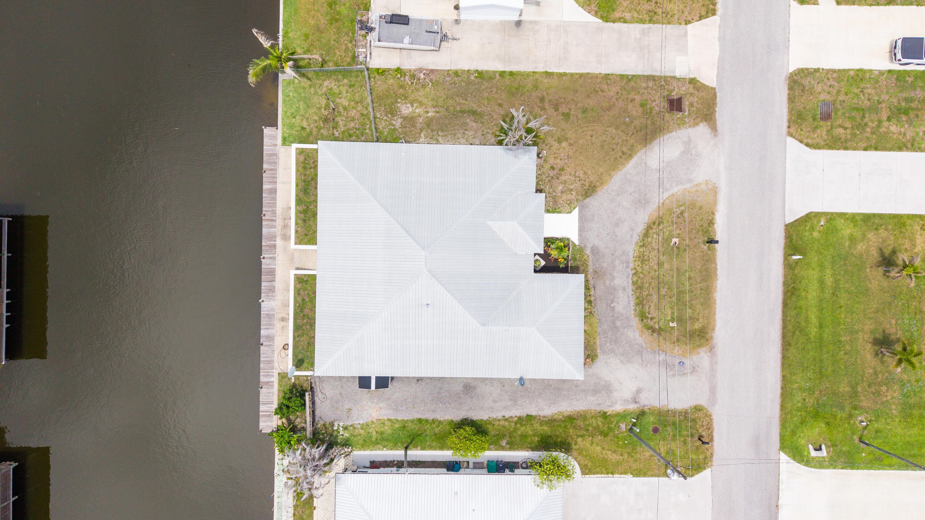 2406 SE 31st Street SE, Okeechobee, FL 34974 — photo 17 of 71
