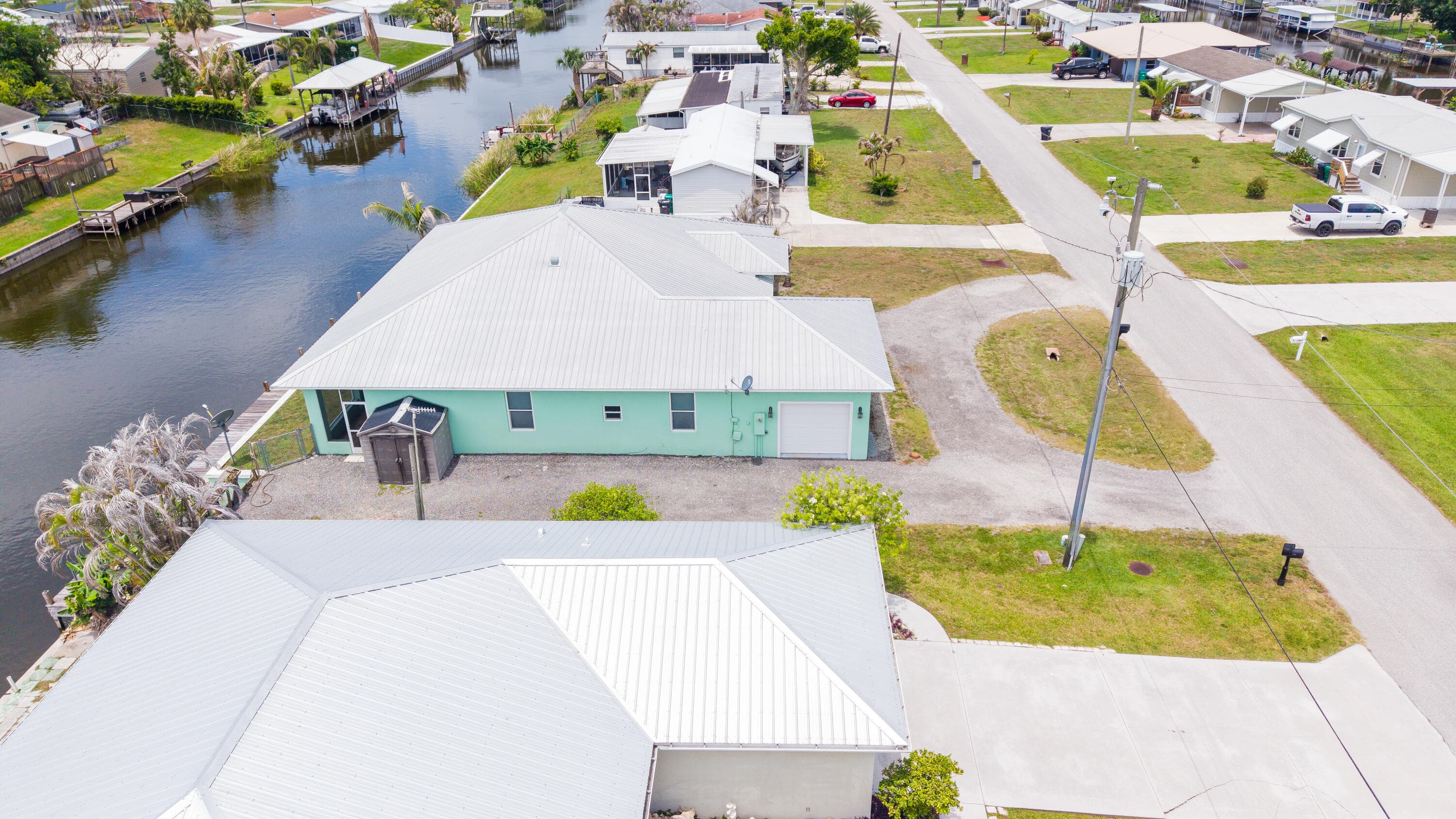2406 SE 31st Street SE, Okeechobee, FL 34974 — photo 24 of 71