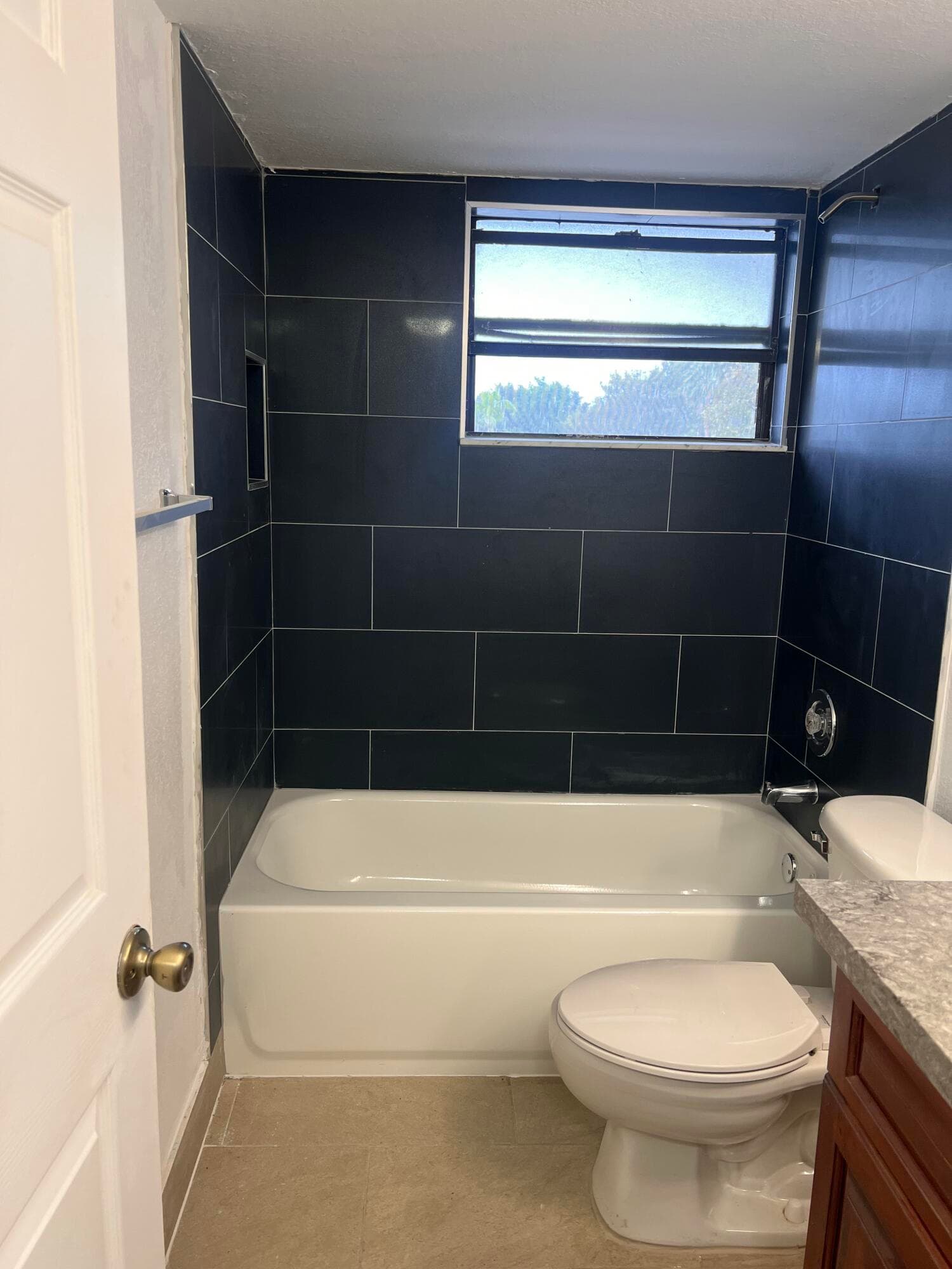 1661 E Balfour Point Drive E, West Palm Beach, FL 33411 — photo 12 of 16