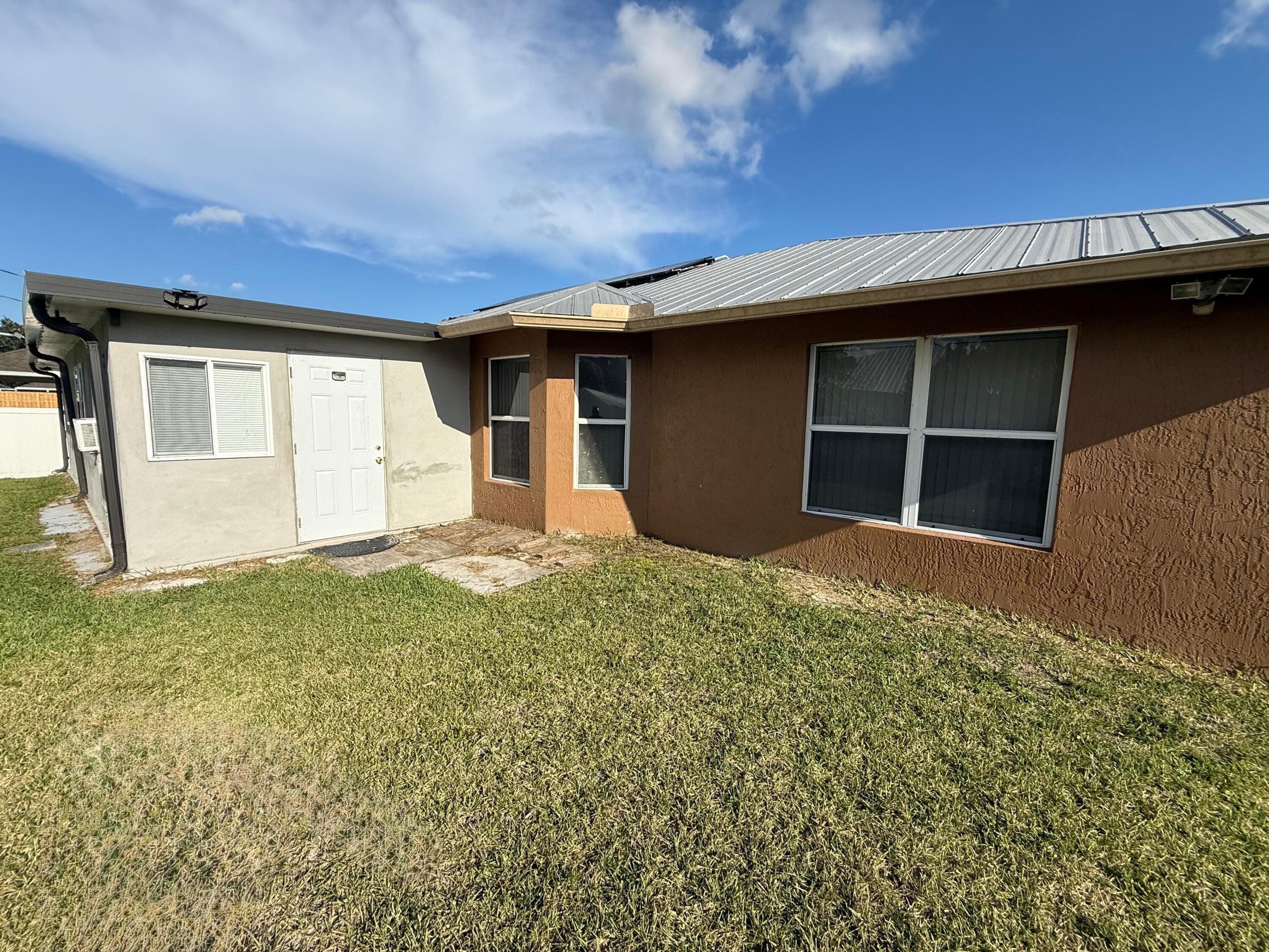 1481 SW Jacksonville Avenue, Port St. Lucie, FL 34953 — photo 24 of 32