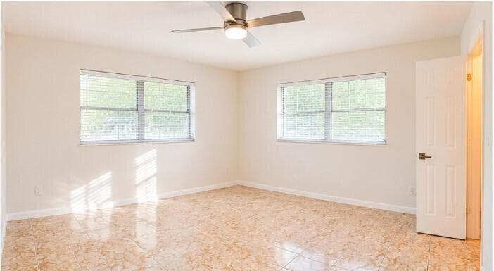 5112 Hollywood Boulevard 3, Hollywood, FL 33021 — photo 4 of 6