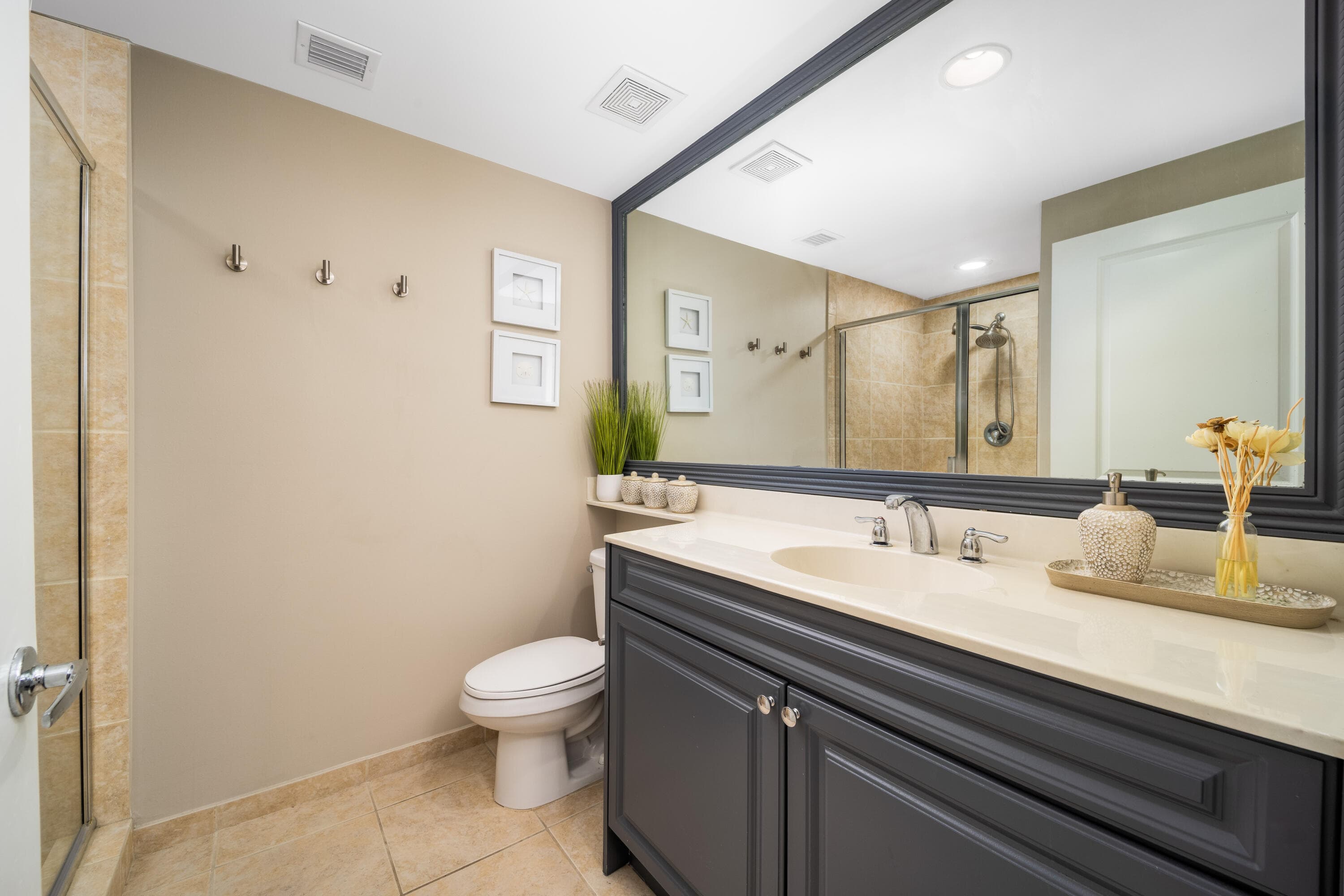 875 NW Flagler Avenue 203, Stuart, FL 34994 — photo 20 of 23