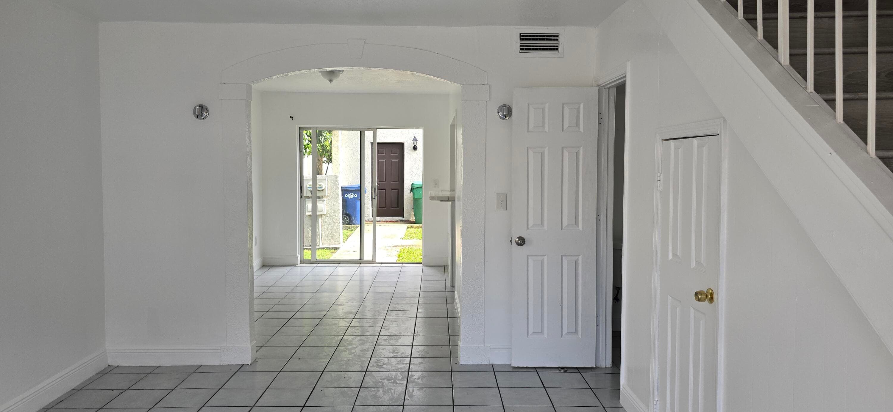 2306 NW 52nd Avenue, Lauderhill, FL 33313 — photo 5 of 39