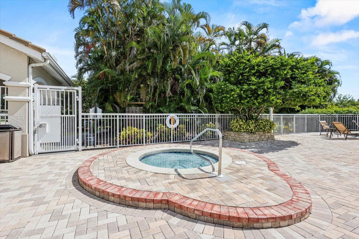 130 SW Peacock Boulevard 16, Port St. Lucie, FL 34986 — photo 30 of 33