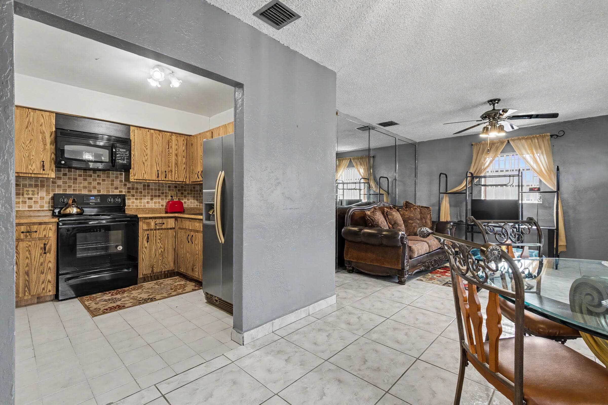 6417 SW 23rd Street, Miramar, FL 33023 — photo 26 of 45