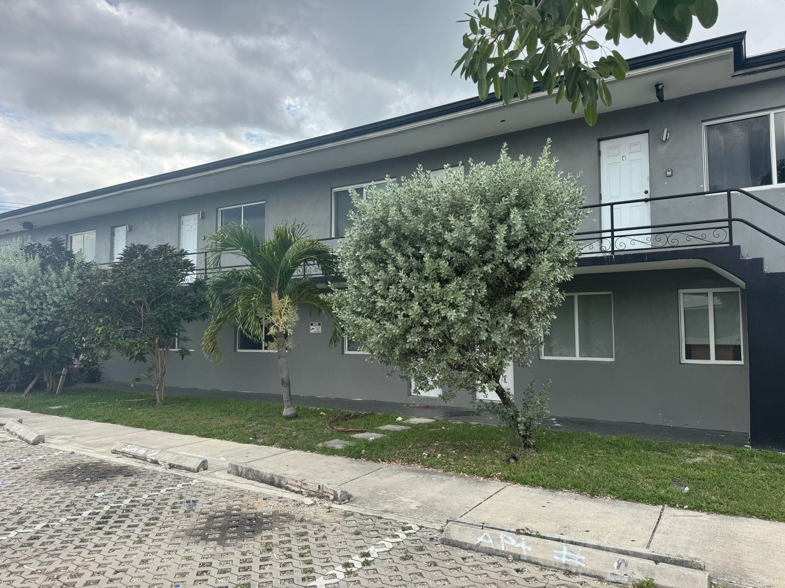2201 Greene Street 5, Hollywood, FL 33020 — photo 7 of 7