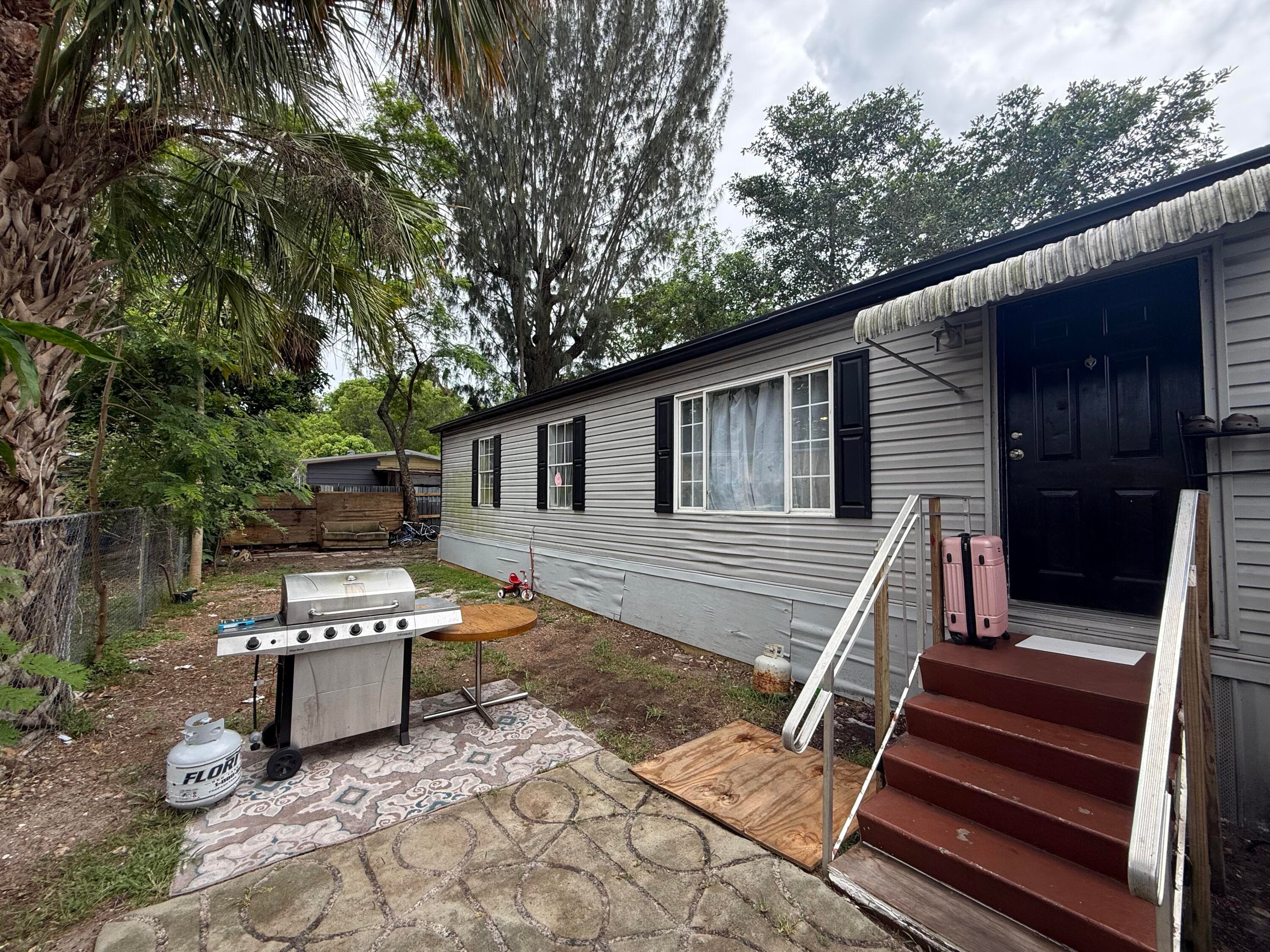 10548 W Sandalfoot Blvd W, Watergate, FL 33428 — photo 18 of 19