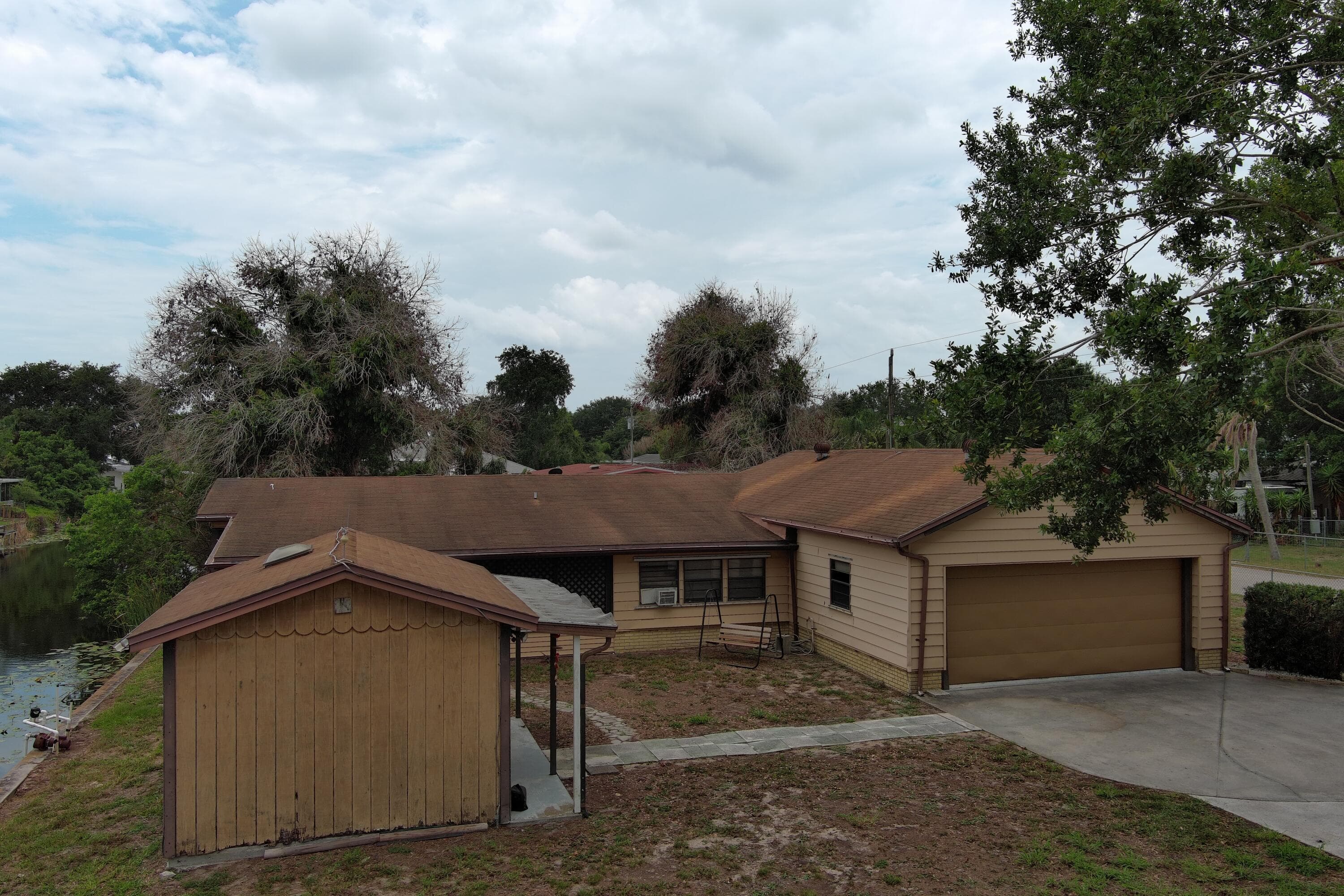 1013 9th Street, Okeechobee, FL 34974 — photo 5 of 39