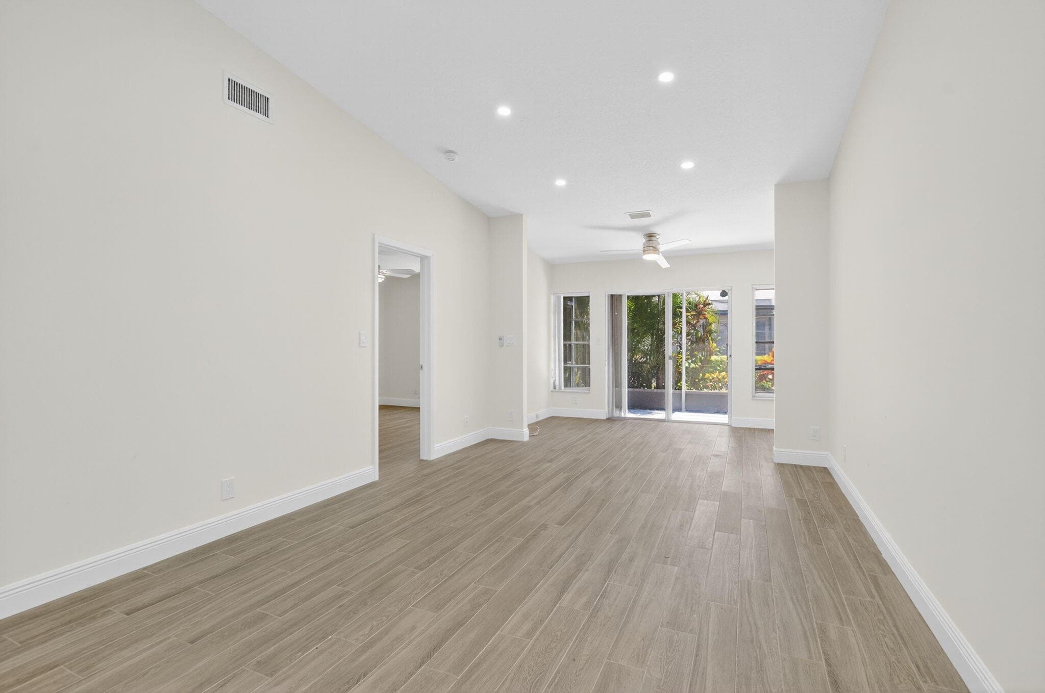 8583 Overset Lane C, Boca Raton, FL 33496 — photo 9 of 52