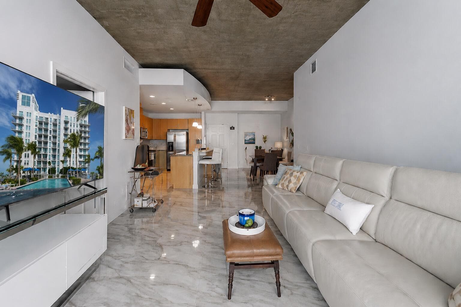 300 S Australian Avenue Unit 419, West Palm Beach, FL 33401 — photo 6 of 38