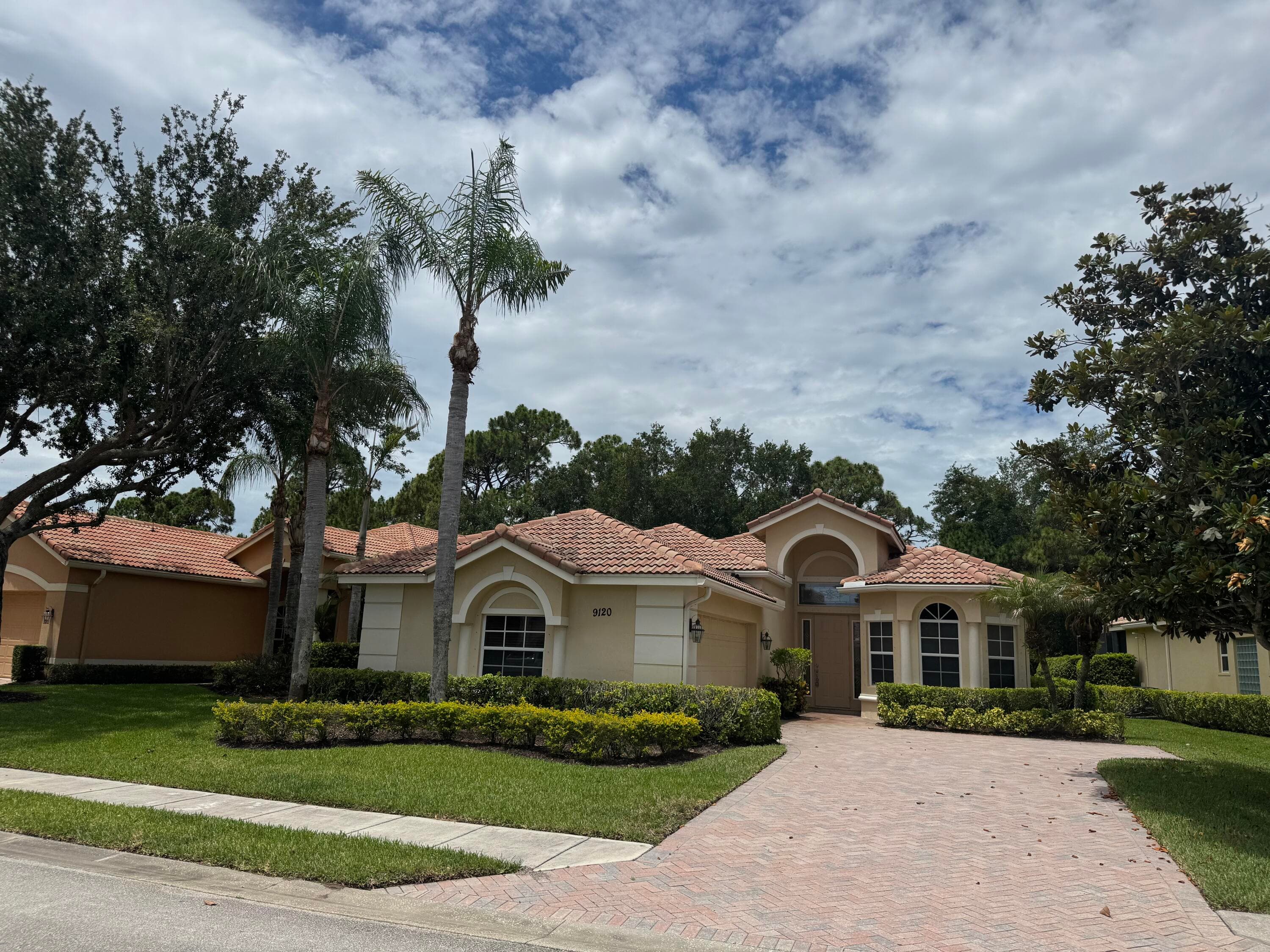 9120 Pumpkin Ridge, Port St. Lucie, FL 34986 — photo 3 of 44