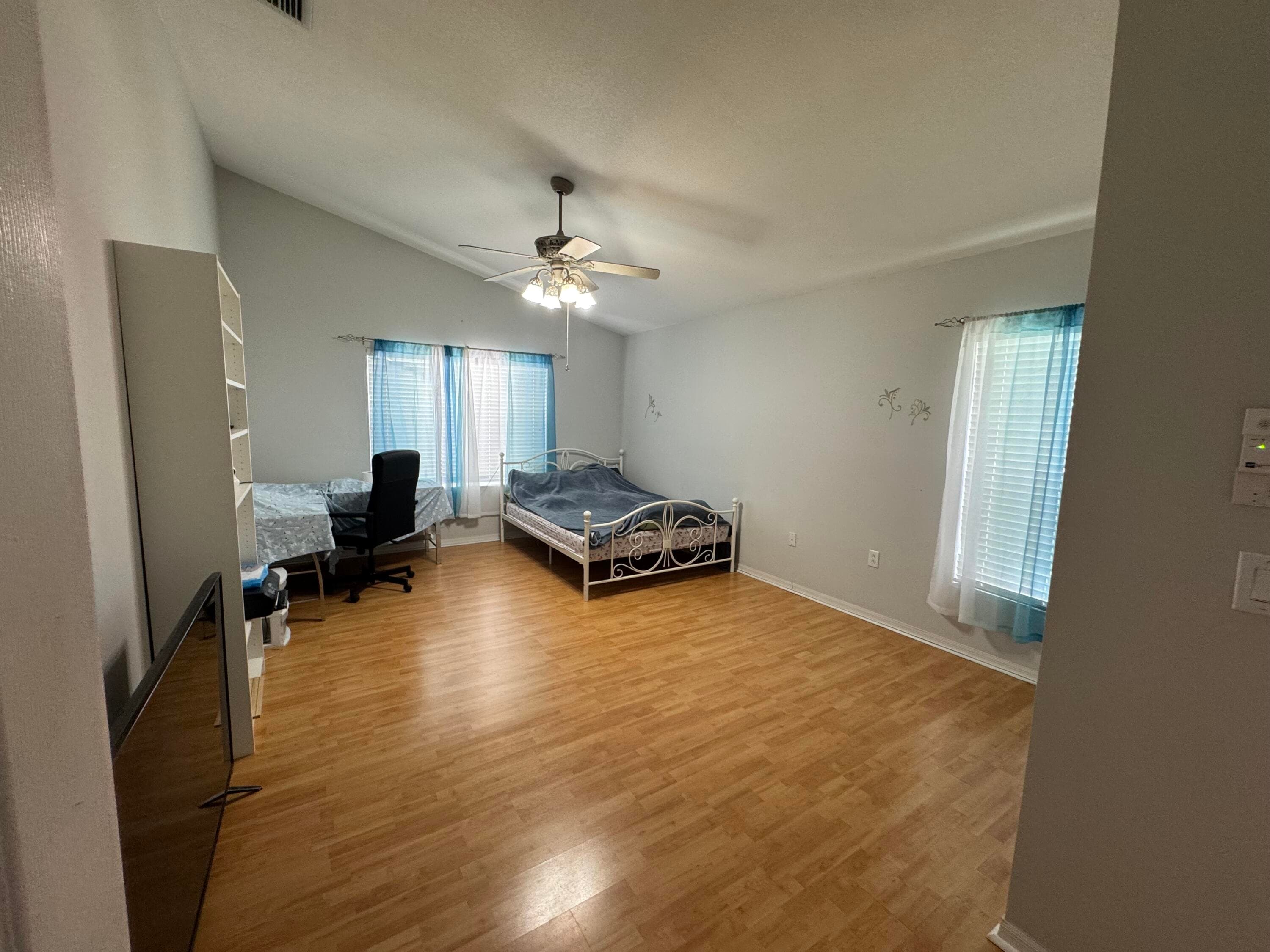 1490 NW 144th Avenue, Pembroke Pines, FL 33028 — photo 23 of 38