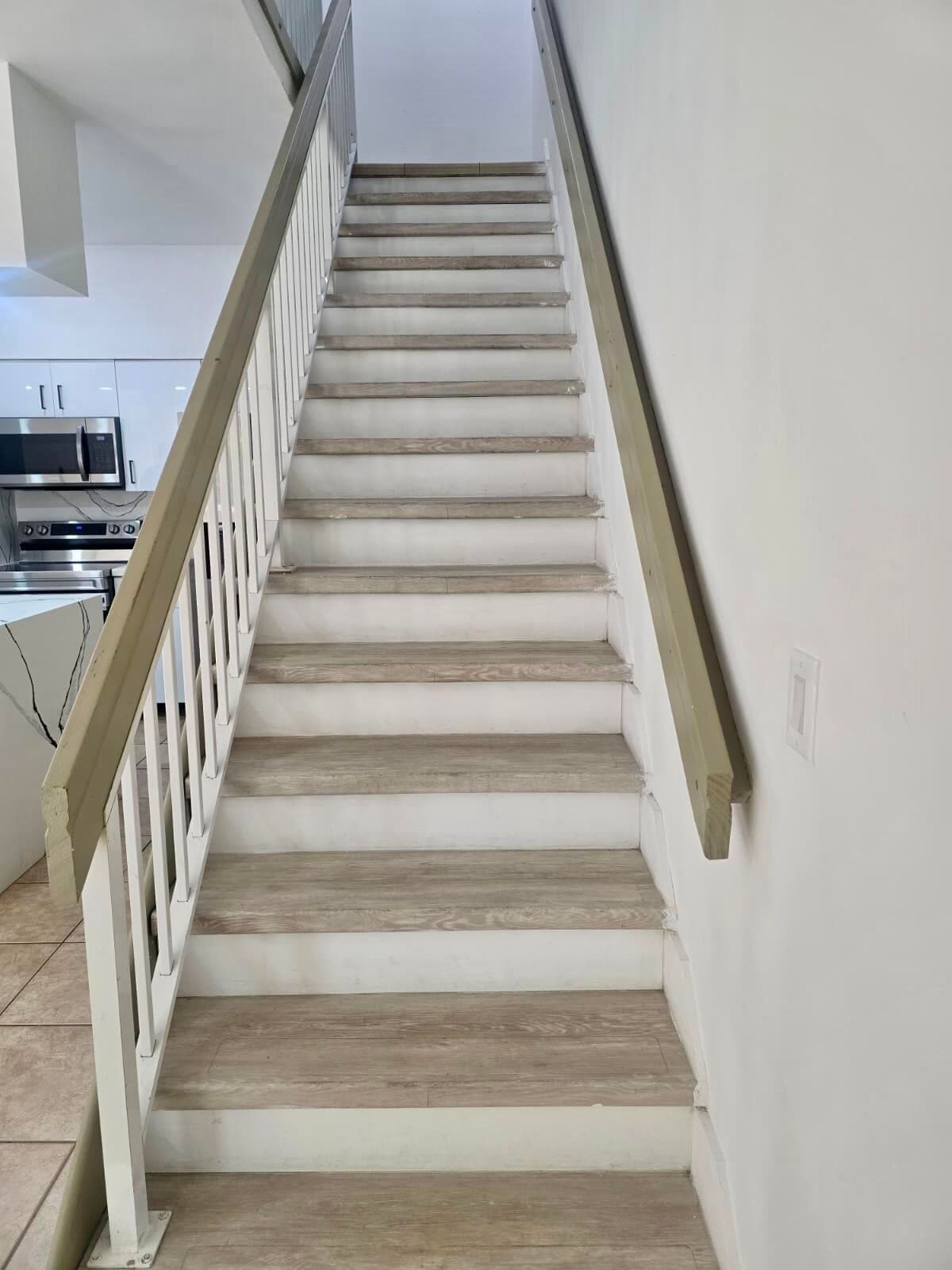 18338 NW 68th Avenue B, Hialeah, FL 33015 — photo 13 of 24