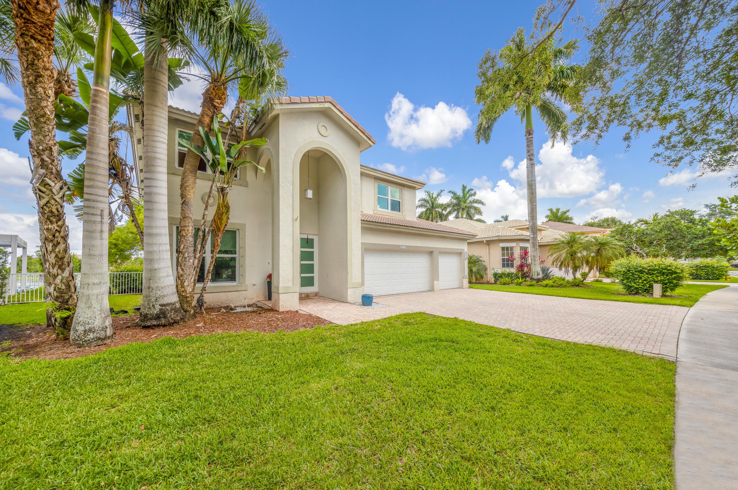 16773 NW 16th Street, Pembroke Pines, FL 33028 — photo 16 of 67
