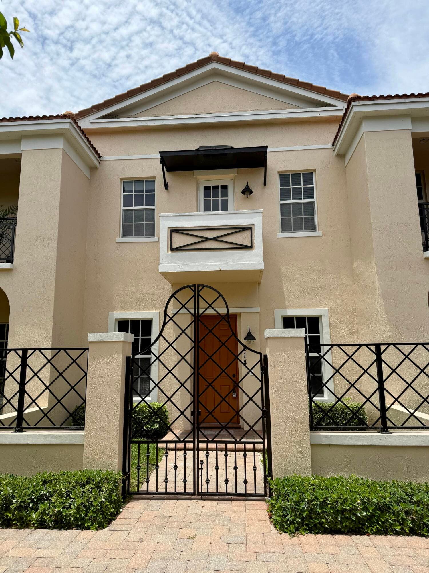814 NW 82nd Place, Boca Raton, FL 33487 — photo 1 of 25