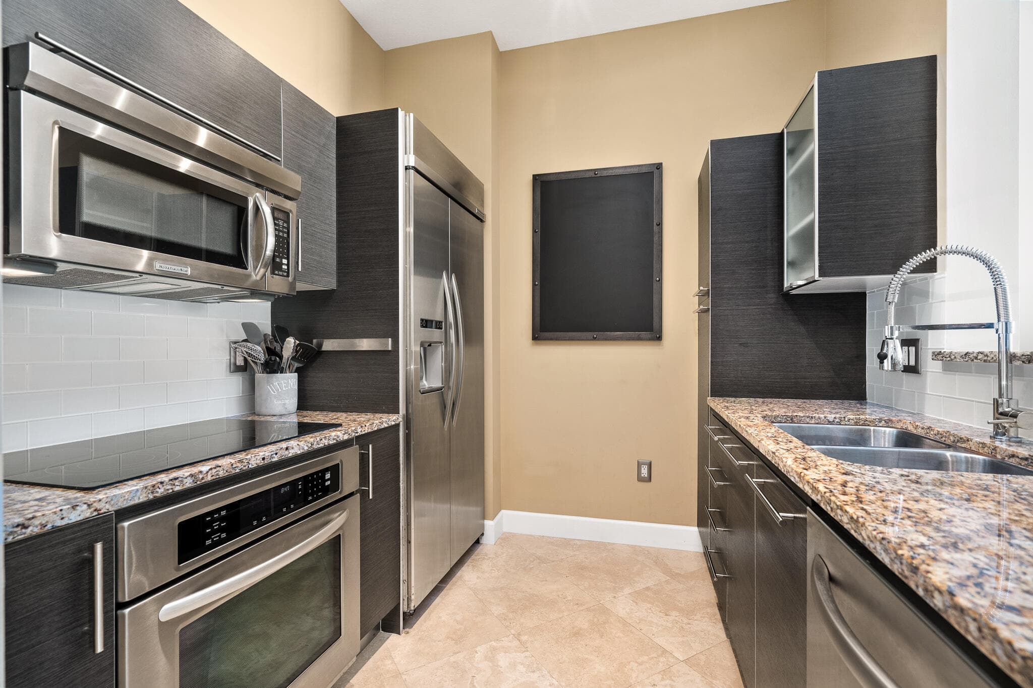 550 Okeechobee Boulevard Mph-16, West Palm Beach, FL 33401 — photo 9 of 40