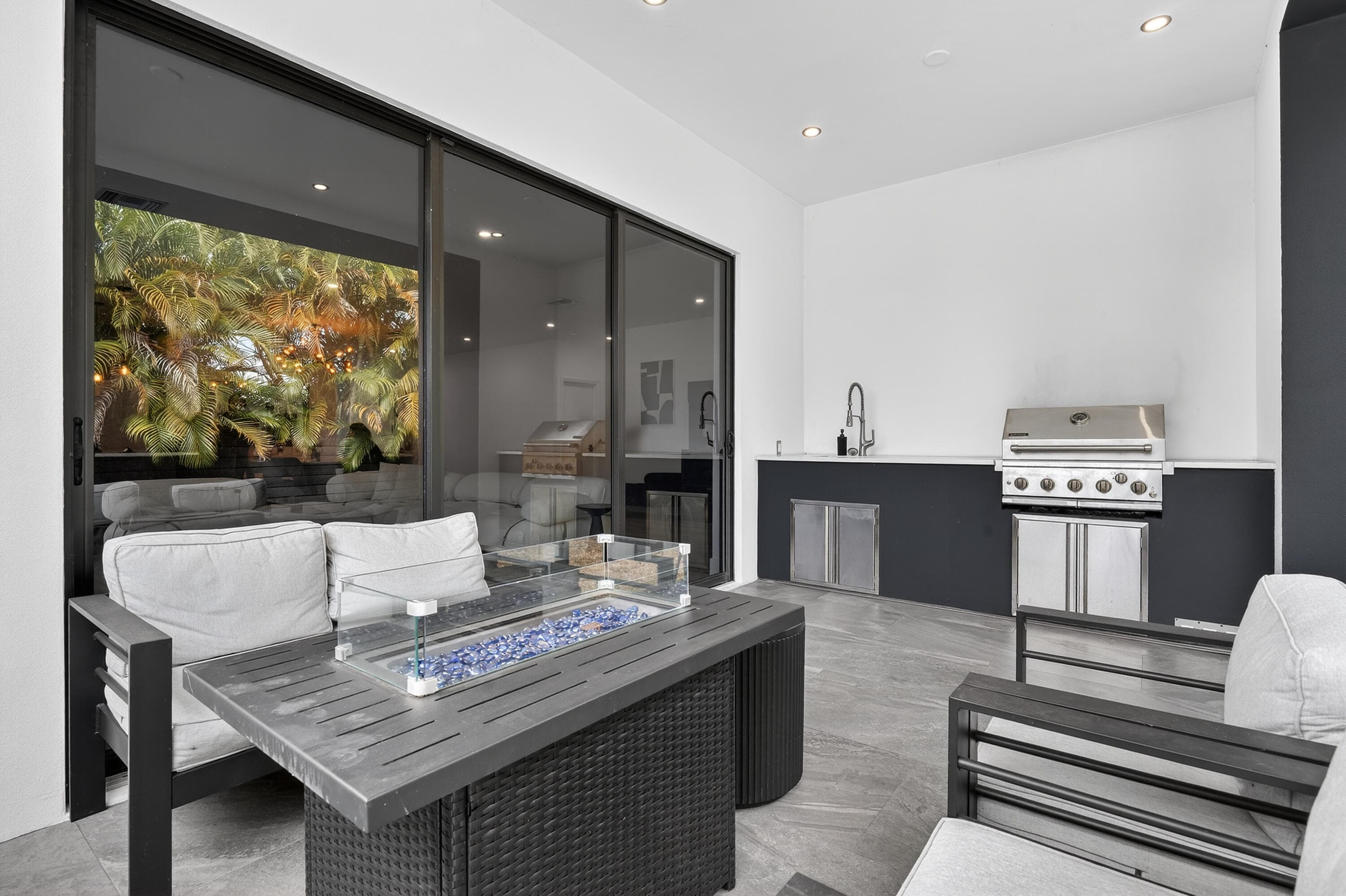 913 NE 15th Street, Fort Lauderdale, FL 33304 — photo 34 of 45