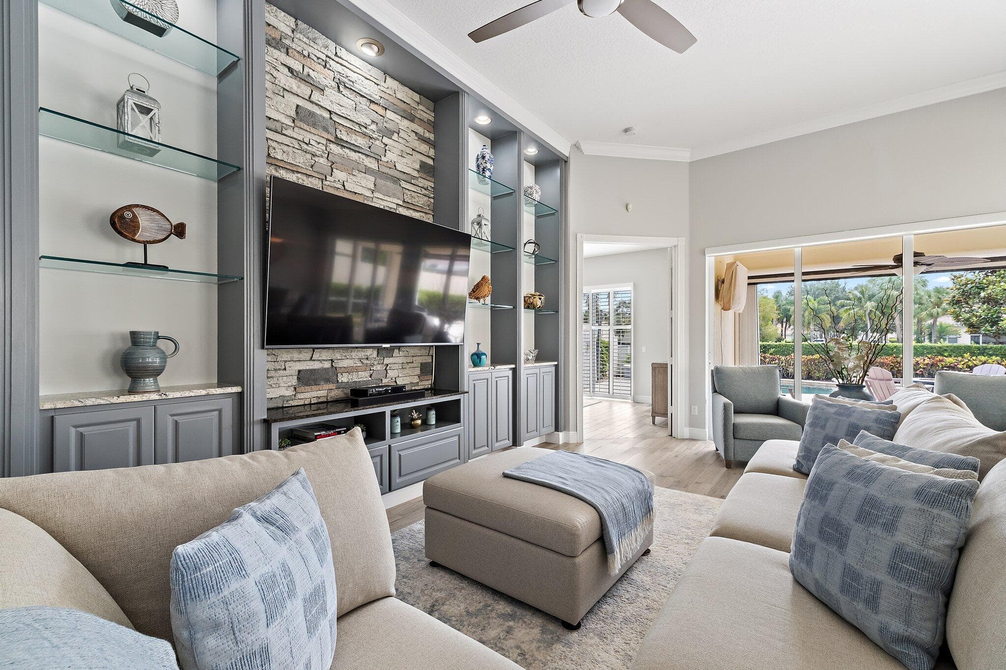 102 Euphrates Circle, Palm Beach Gardens, FL 33410 — photo 11 of 58