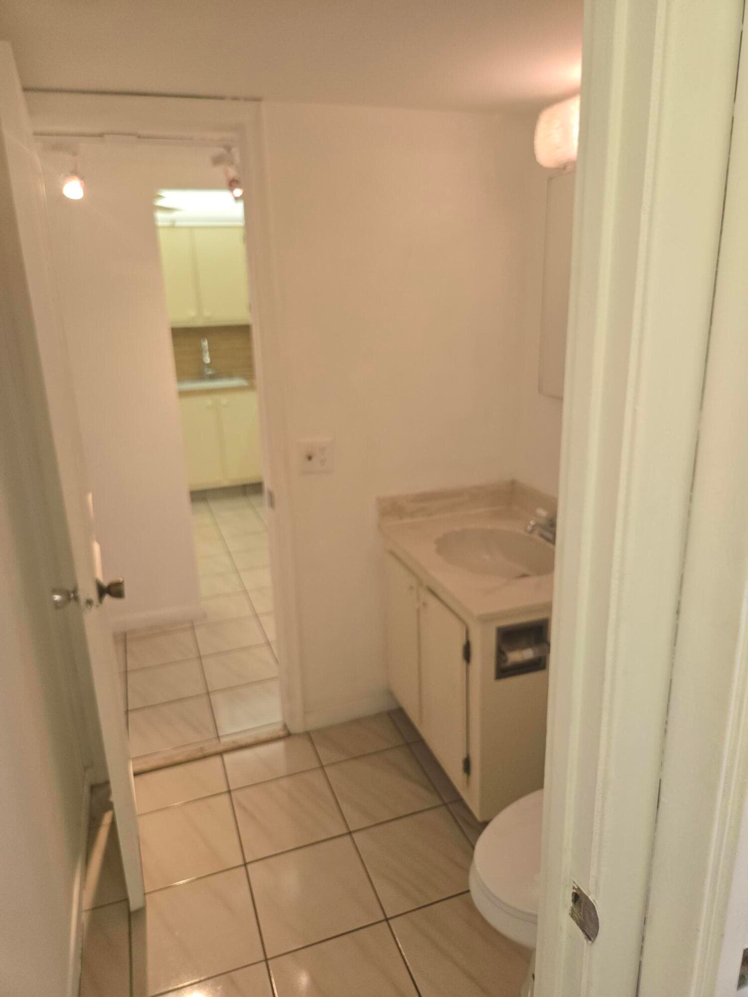 1800 N Andrews Avenue Ph-b, Fort Lauderdale, FL 33311 — photo 16 of 23