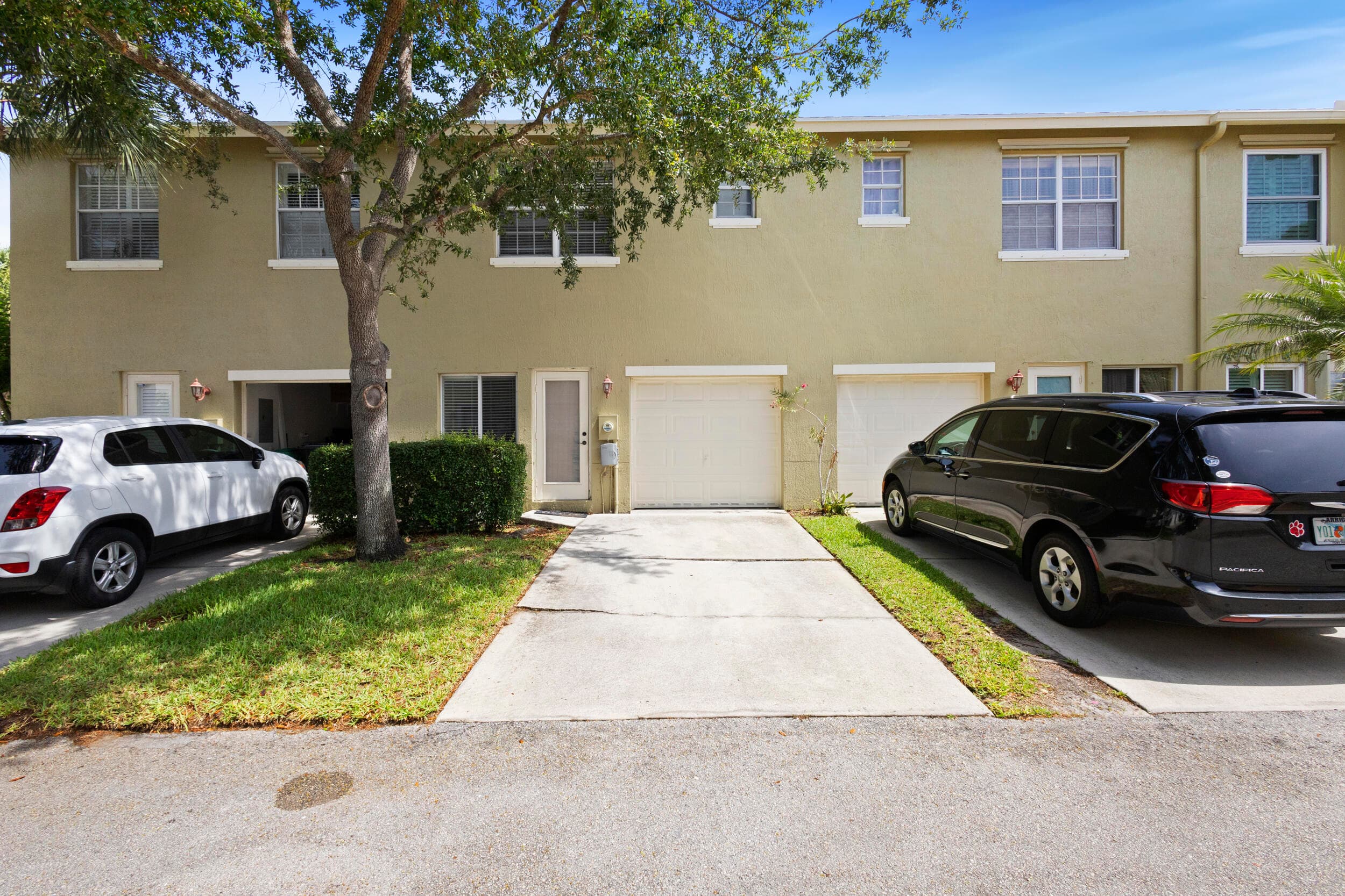 2148 SE Destin Drive, Port St. Lucie, FL 34952 — photo 29 of 32