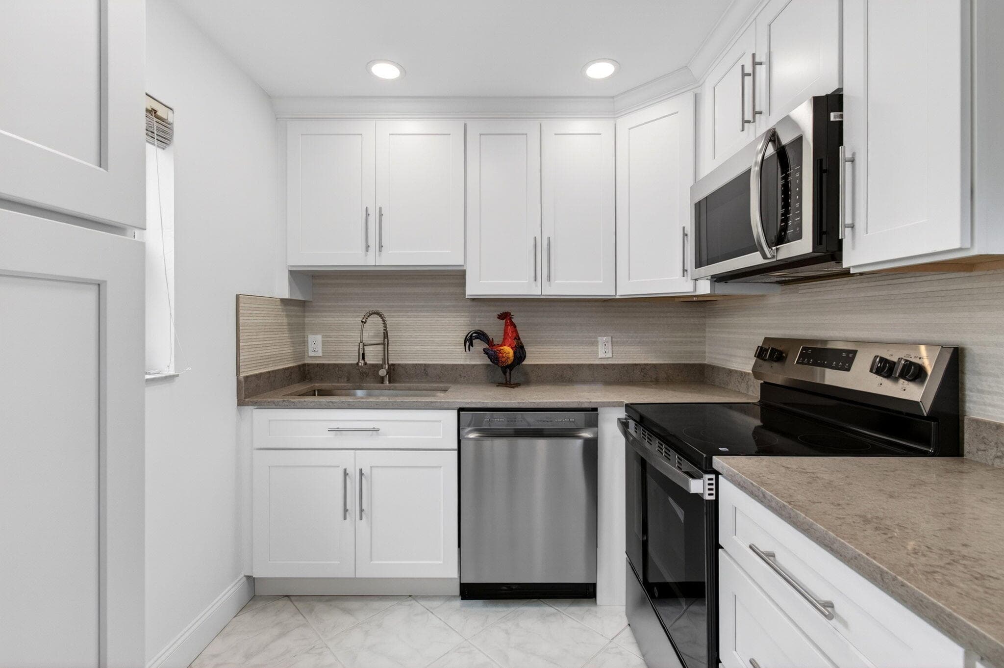 160 Tuscany C, Delray Beach, FL 33446 — photo 11 of 58