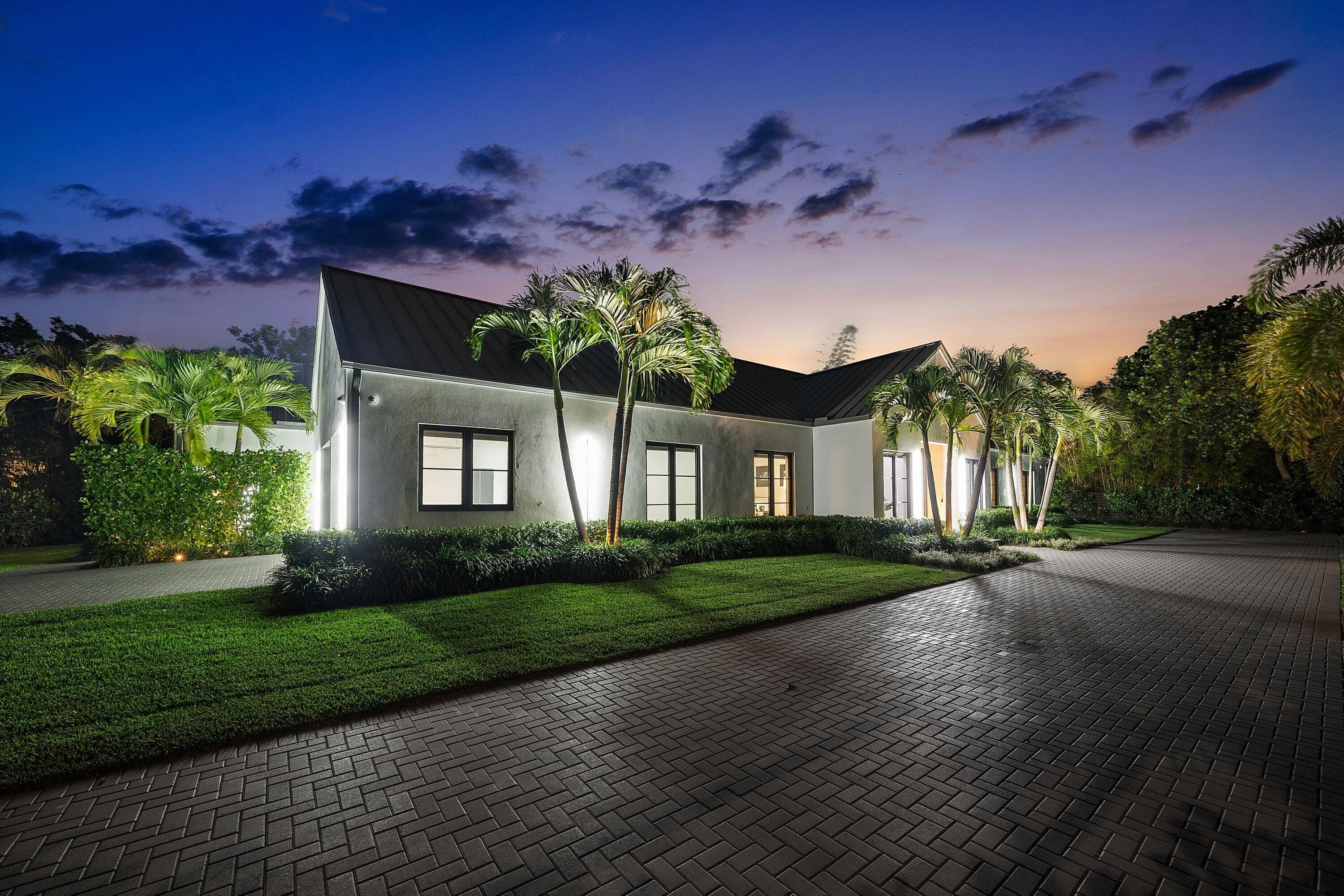 1275 N Swinton Avenue, Delray Beach, FL 33444 — photo 5 of 95