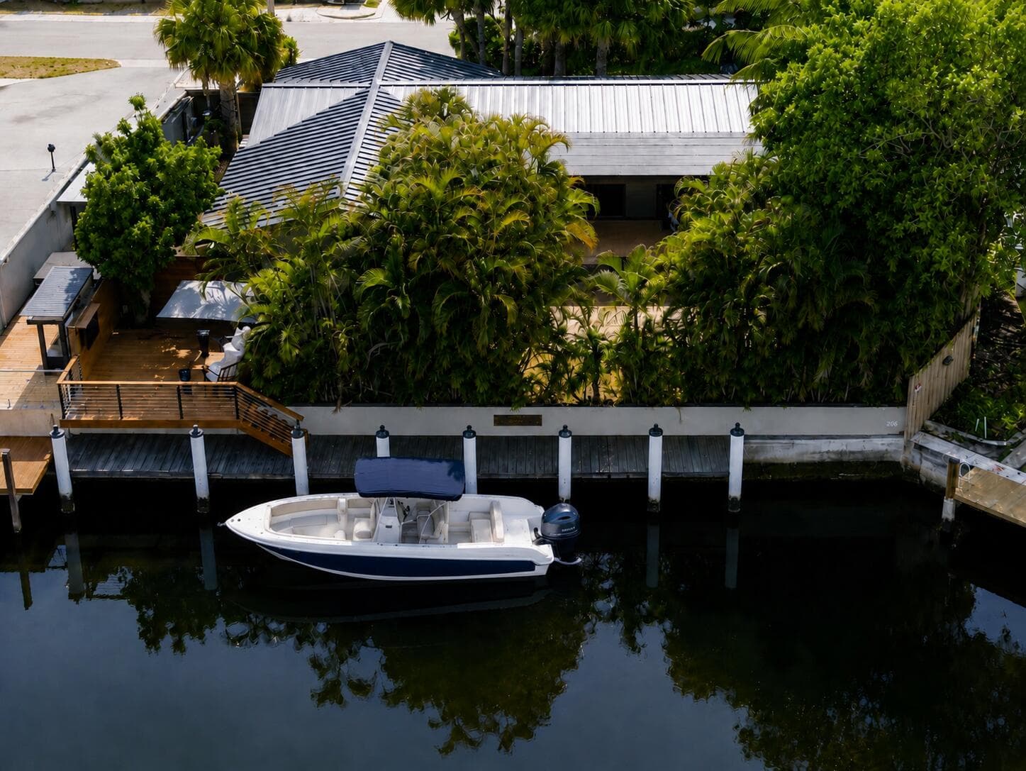 21 SE 14th Street, Pompano Beach, FL 33060 — photo 2 of 66