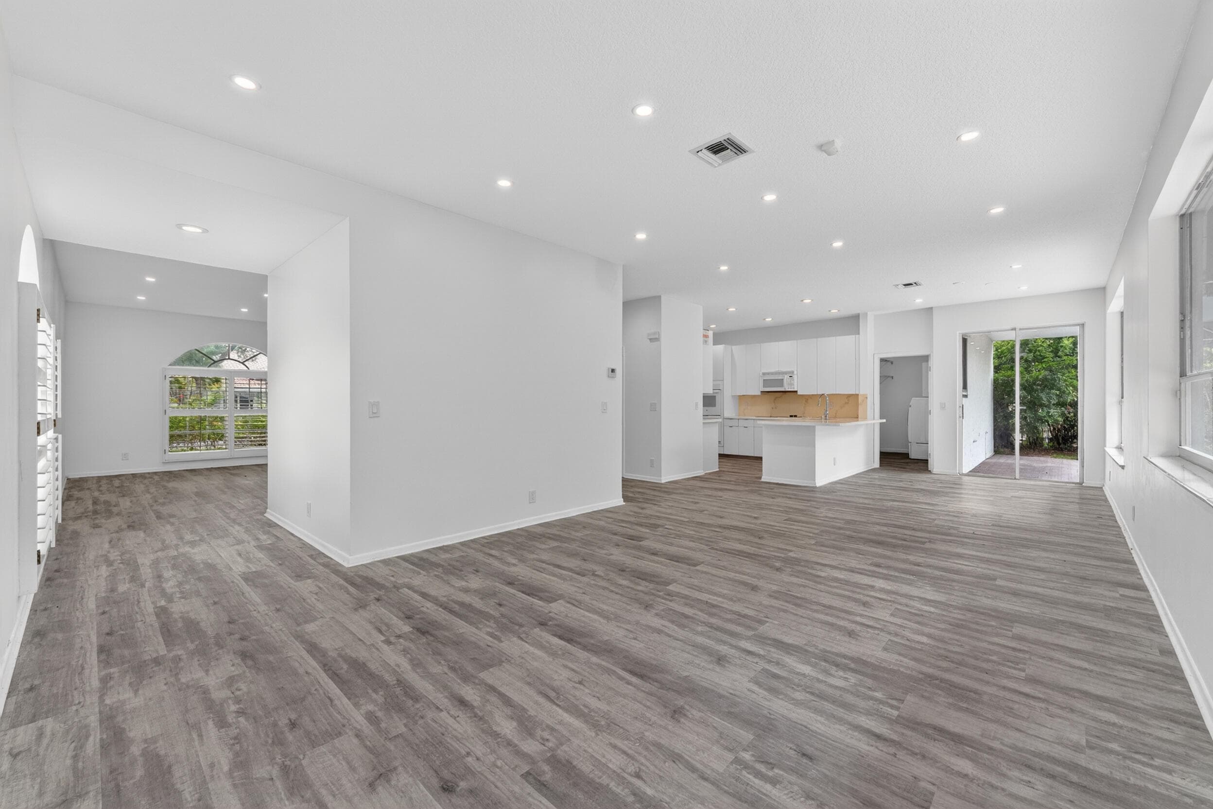 10749 Nashville Drive, Cooper City, FL 33026 — photo 3 of 40