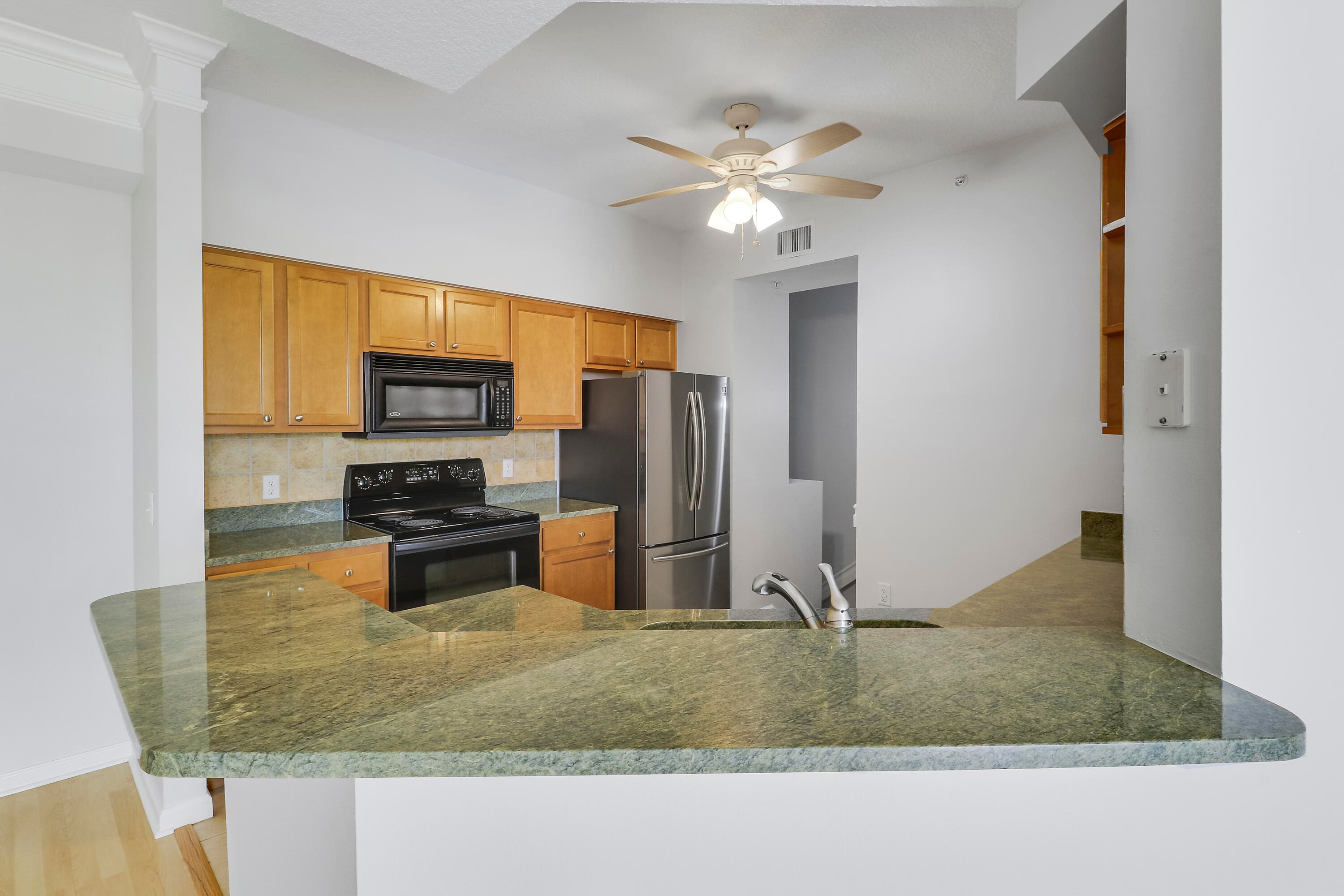 6206 Myrtlewood Circle W, Palm Beach Gardens, FL 33418 — photo 4 of 26