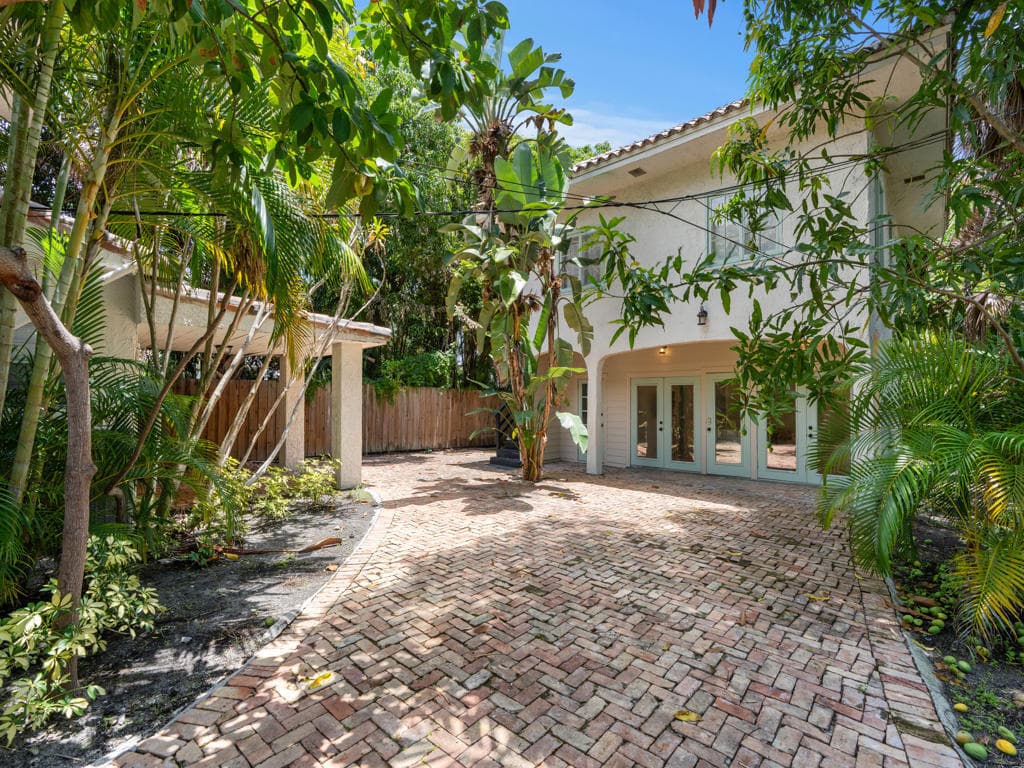 333 Marlborough Road, West Palm Beach, FL 33405 — photo 25 of 42