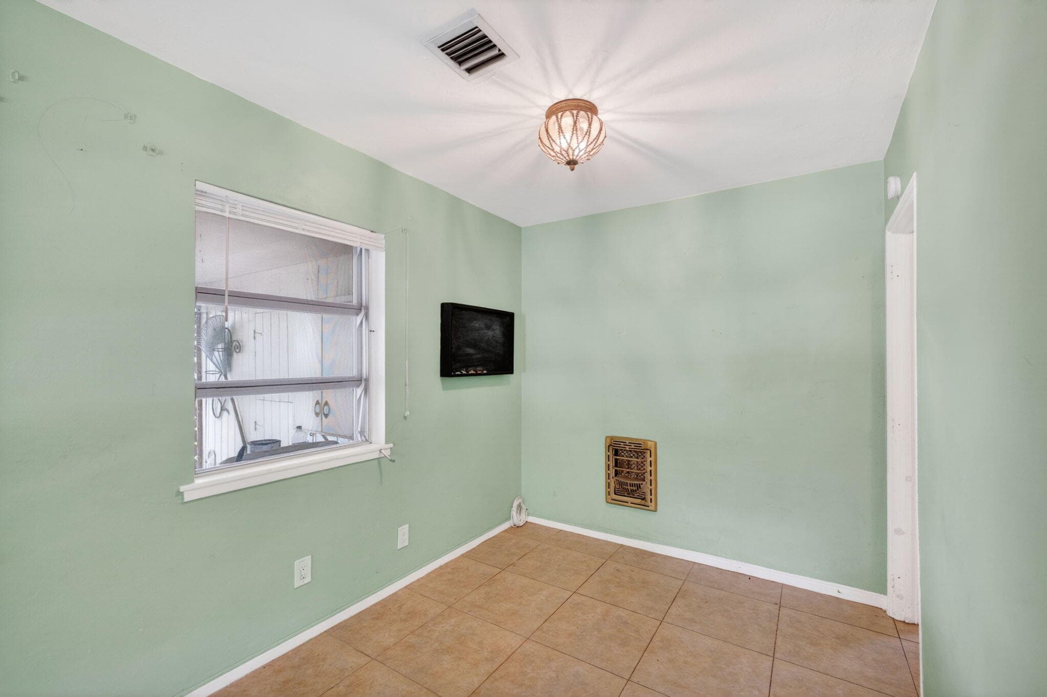 841 SW 18th Court, Fort Lauderdale, FL 33315 — photo 9 of 48